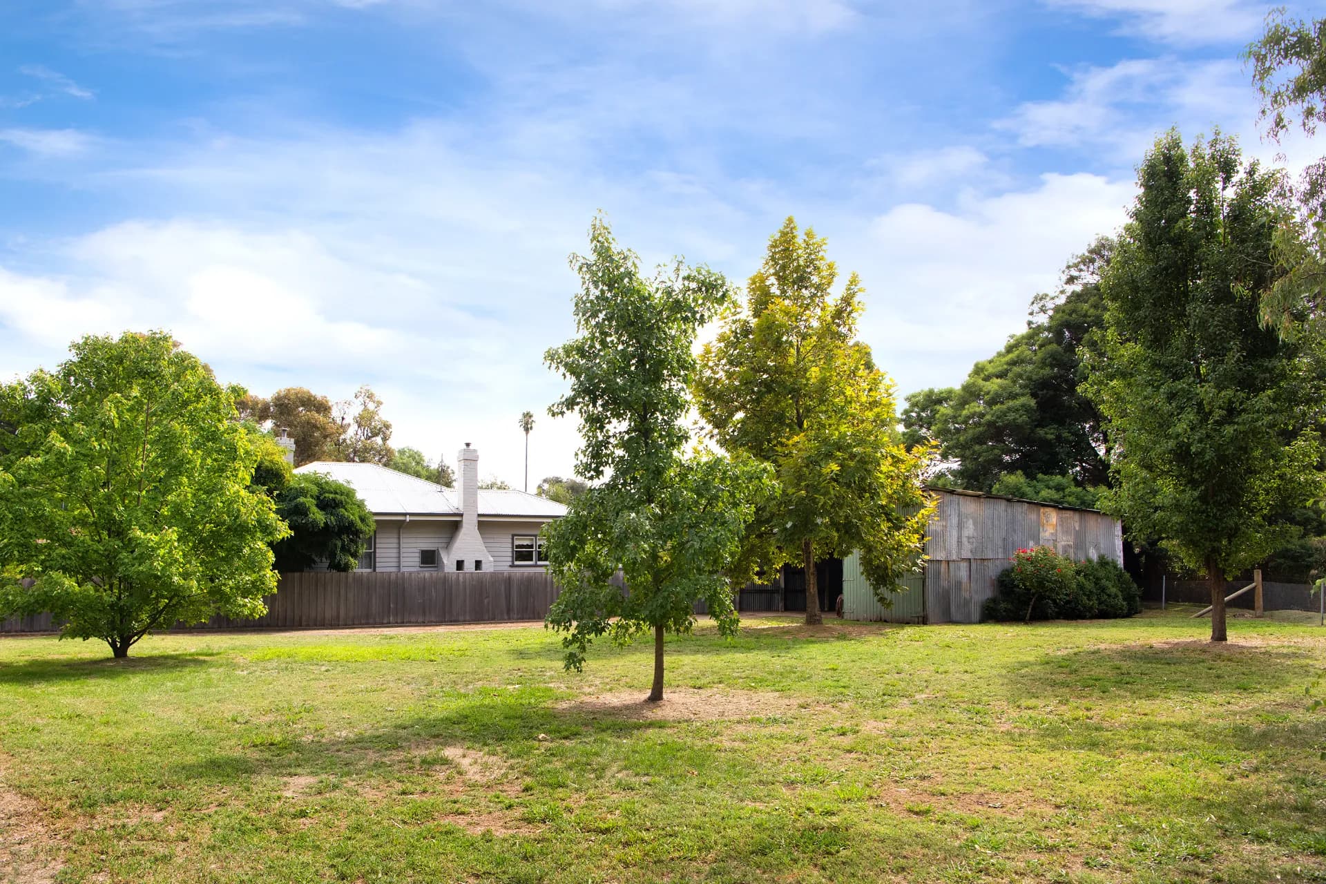 76 Gingell Street, Castlemaine, VIC, Castlemaine - Thumbnail 3