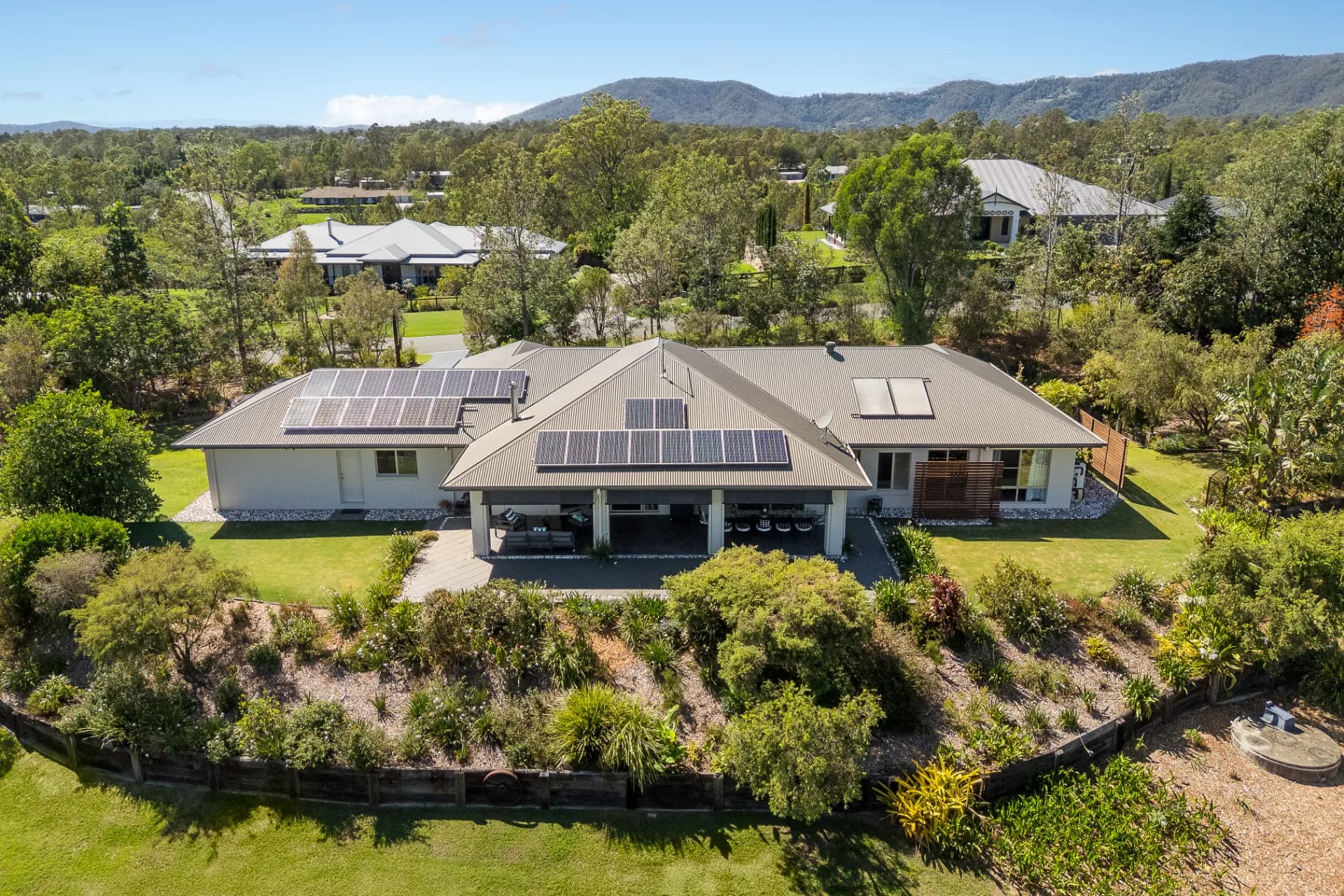 52 Sky Drive, Highvale., Highvale - Image 1