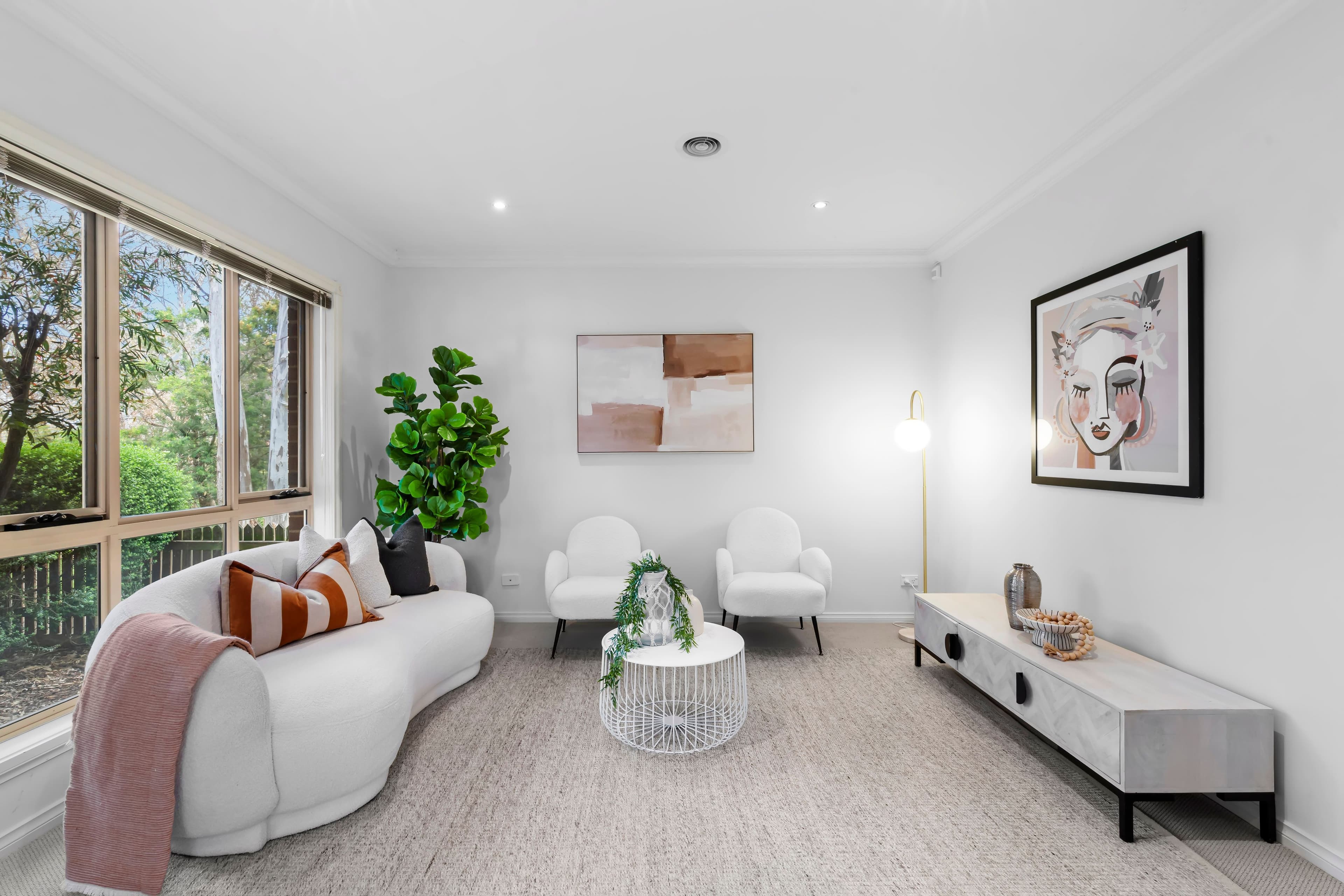 5 Delacombe Drive, Mill Park VIC 3082, Mill Park - Thumbnail 2