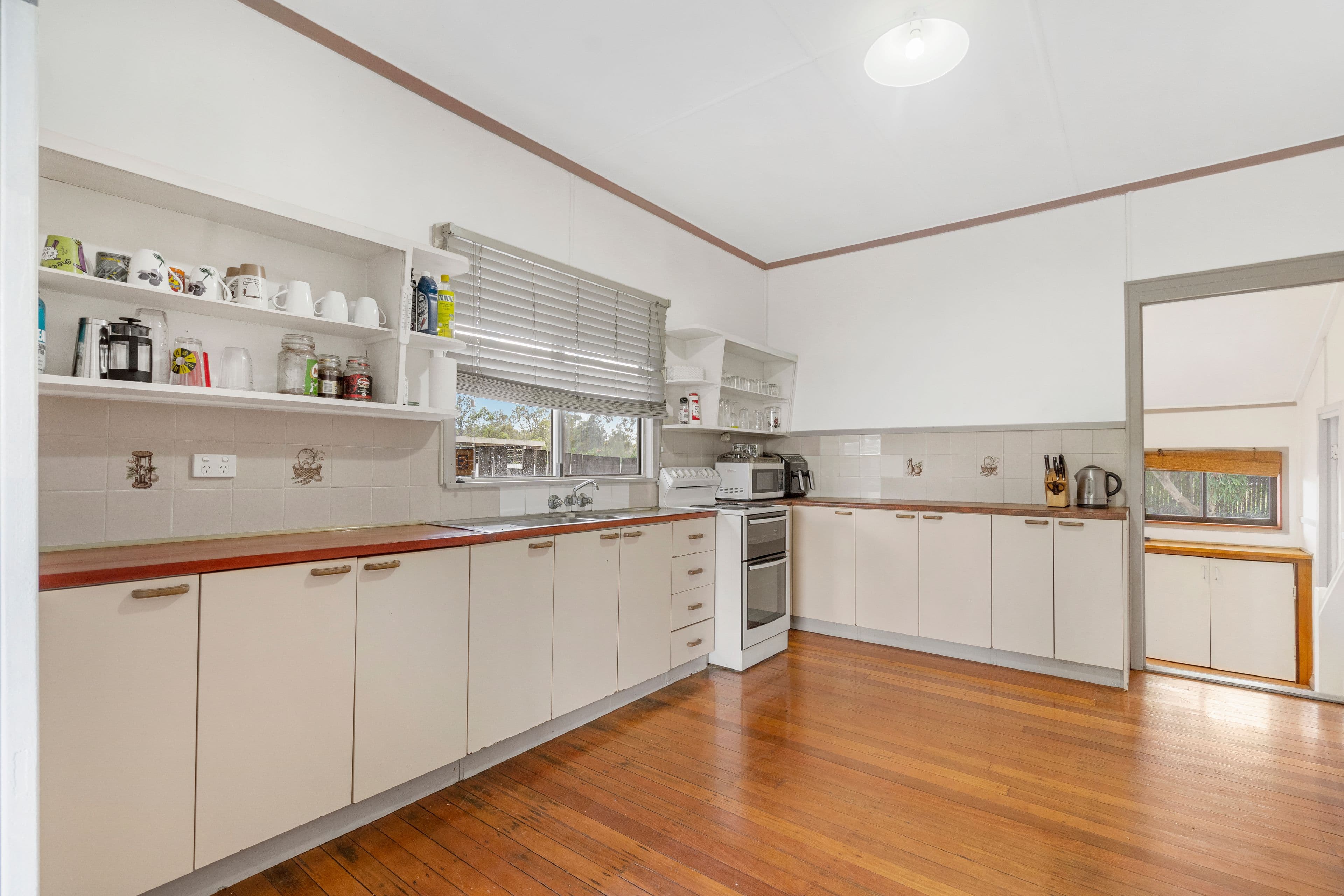 28 Videroni Street, Bundamba QLD 4304, Bundamba - Thumbnail 7