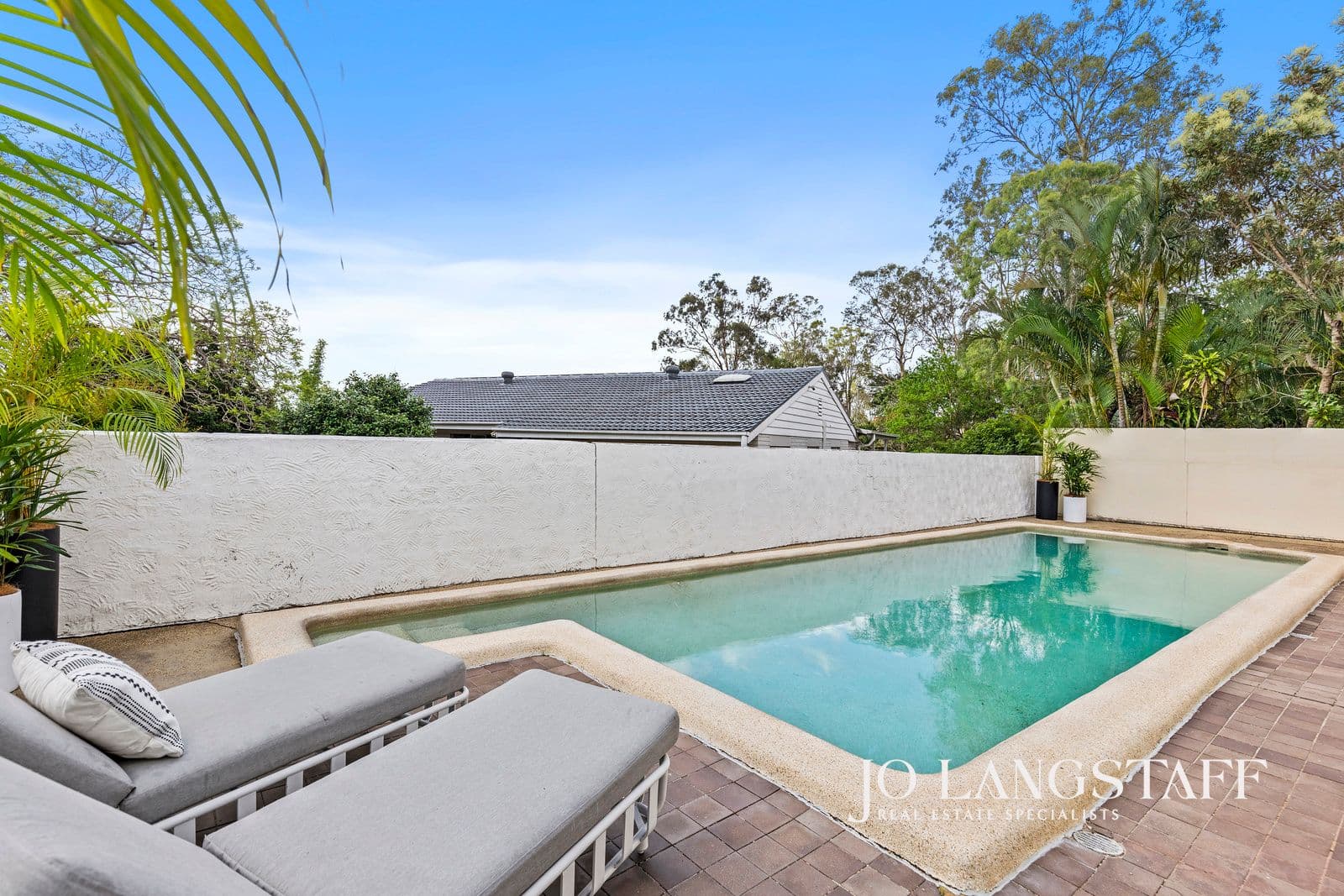 1 Crestview Street, Kenmore QLD 4069, Kenmore - Thumbnail 5