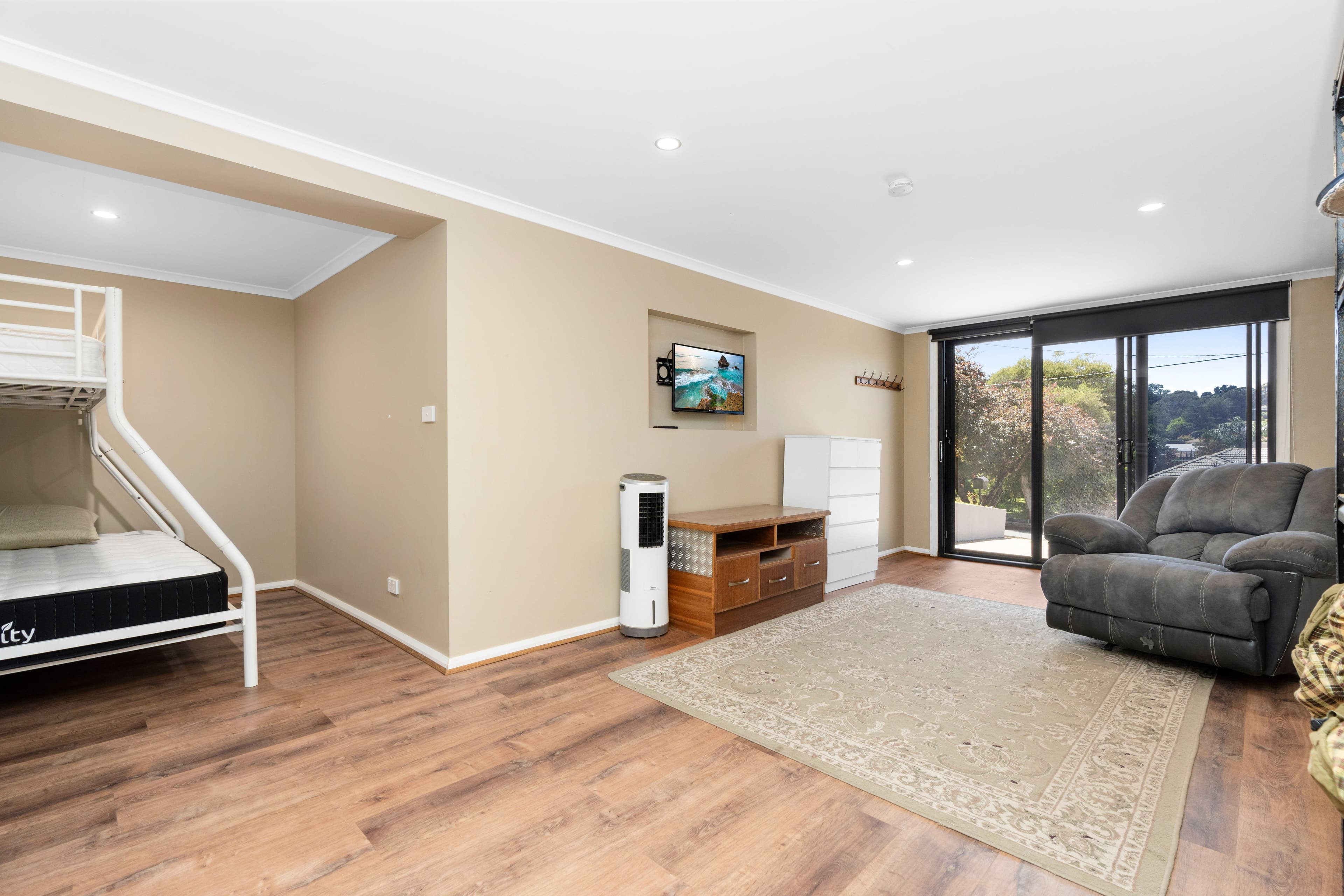 28 Warrawong Street, Kooringal NSW 2650, Kooringal - Thumbnail 8