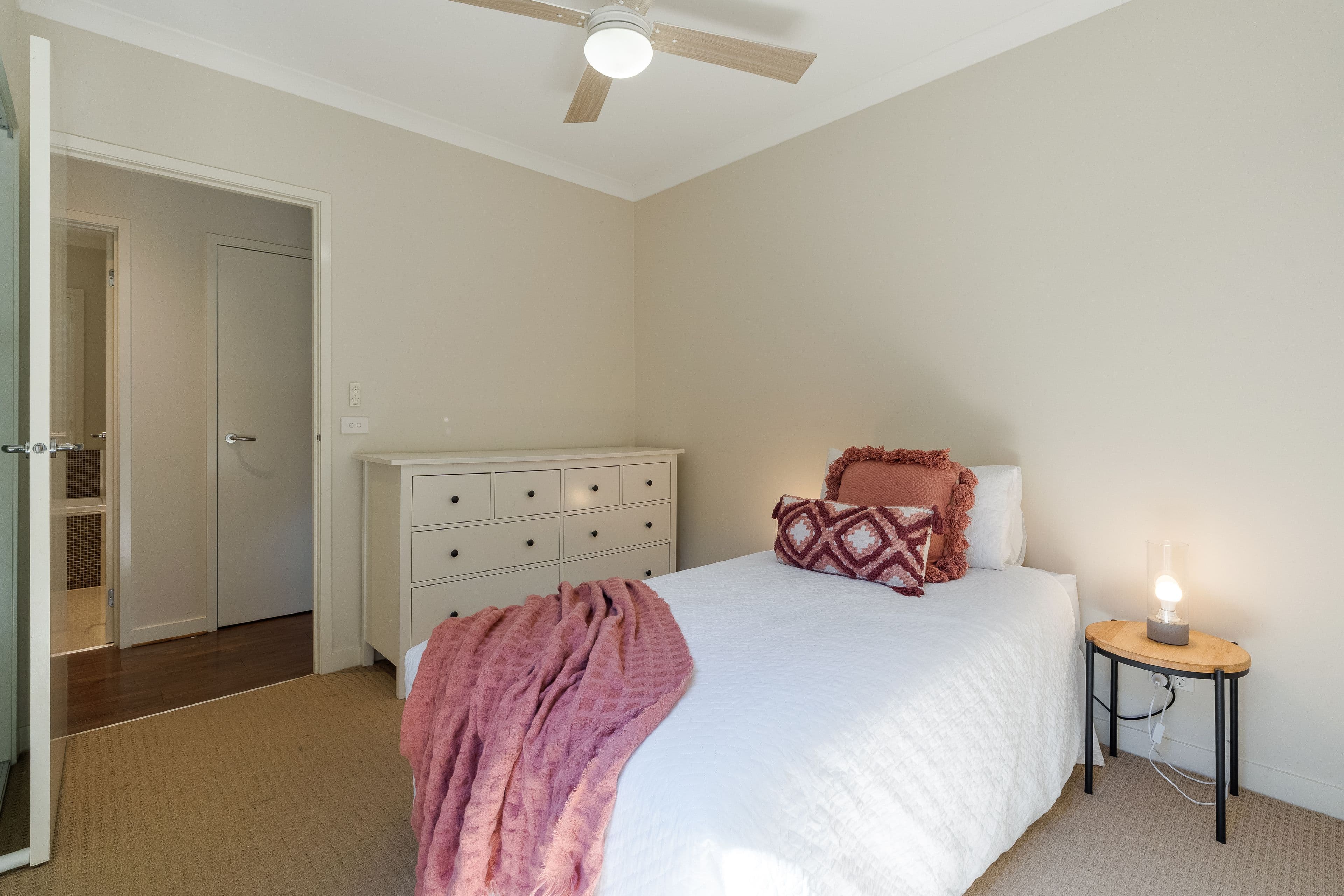 14 Loudon Circuit, Craigieburn VIC 3064, Craigieburn - Thumbnail 5