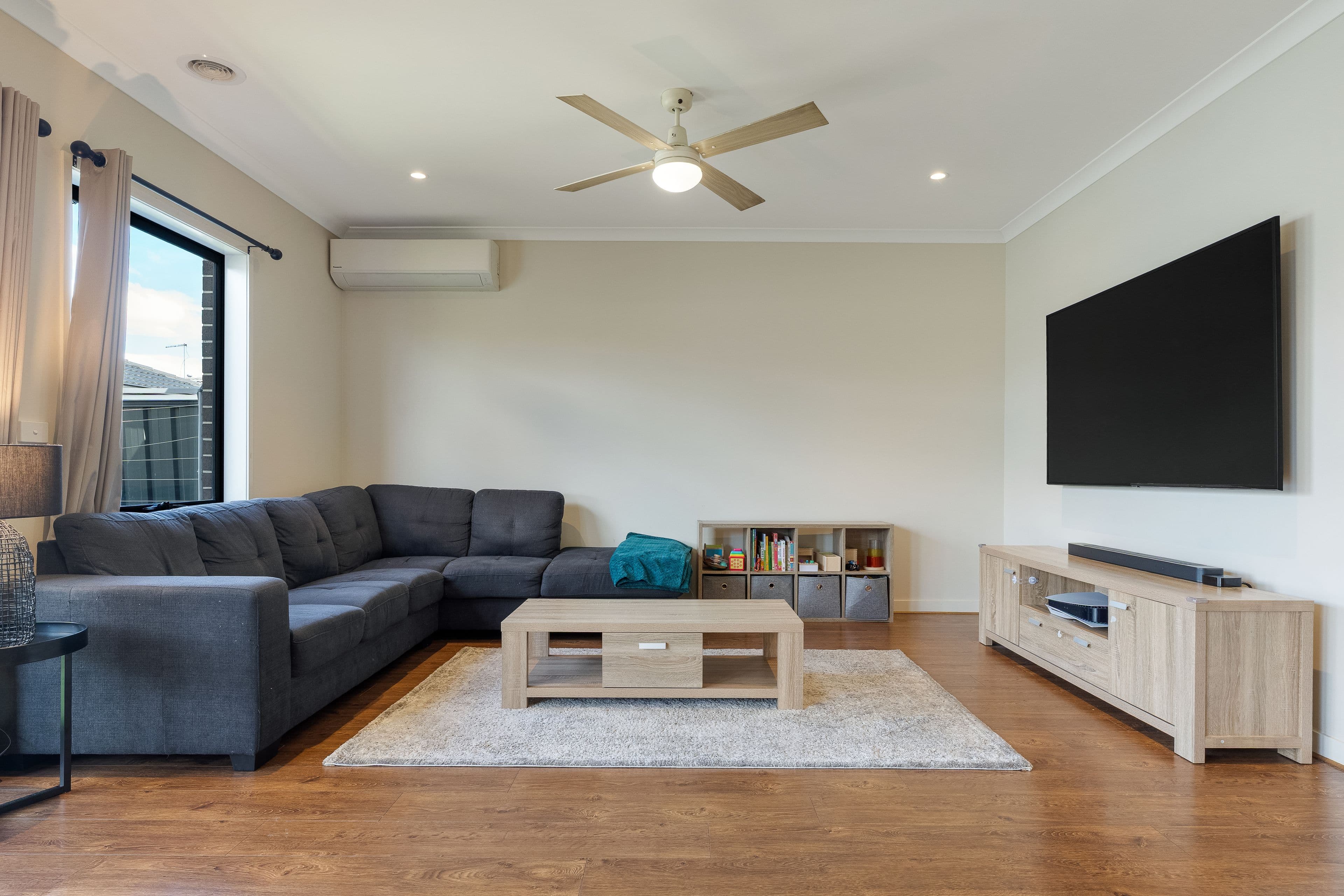 14 Loudon Circuit, Craigieburn VIC 3064, Craigieburn - Thumbnail 7