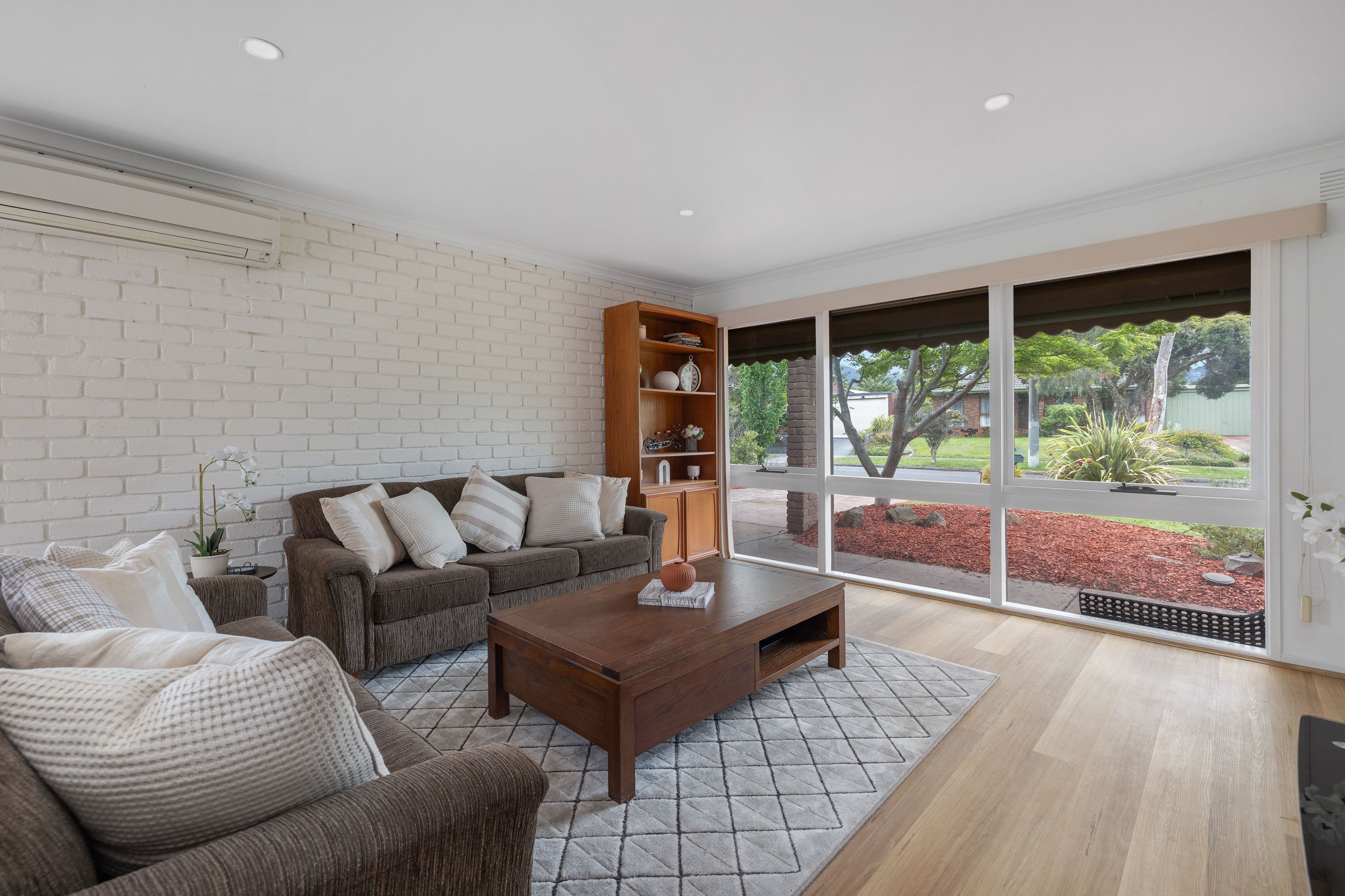 4 Toolimerin Avenue, Bayswater North VIC 3153, Bayswater North - Thumbnail 2