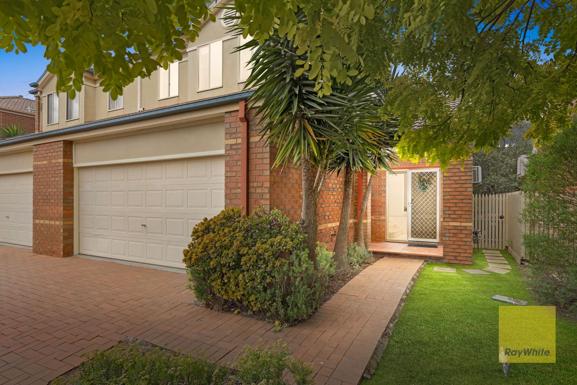 55 The Glades, Taylors Hill VIC 3037, Taylors Hill - Thumbnail 2