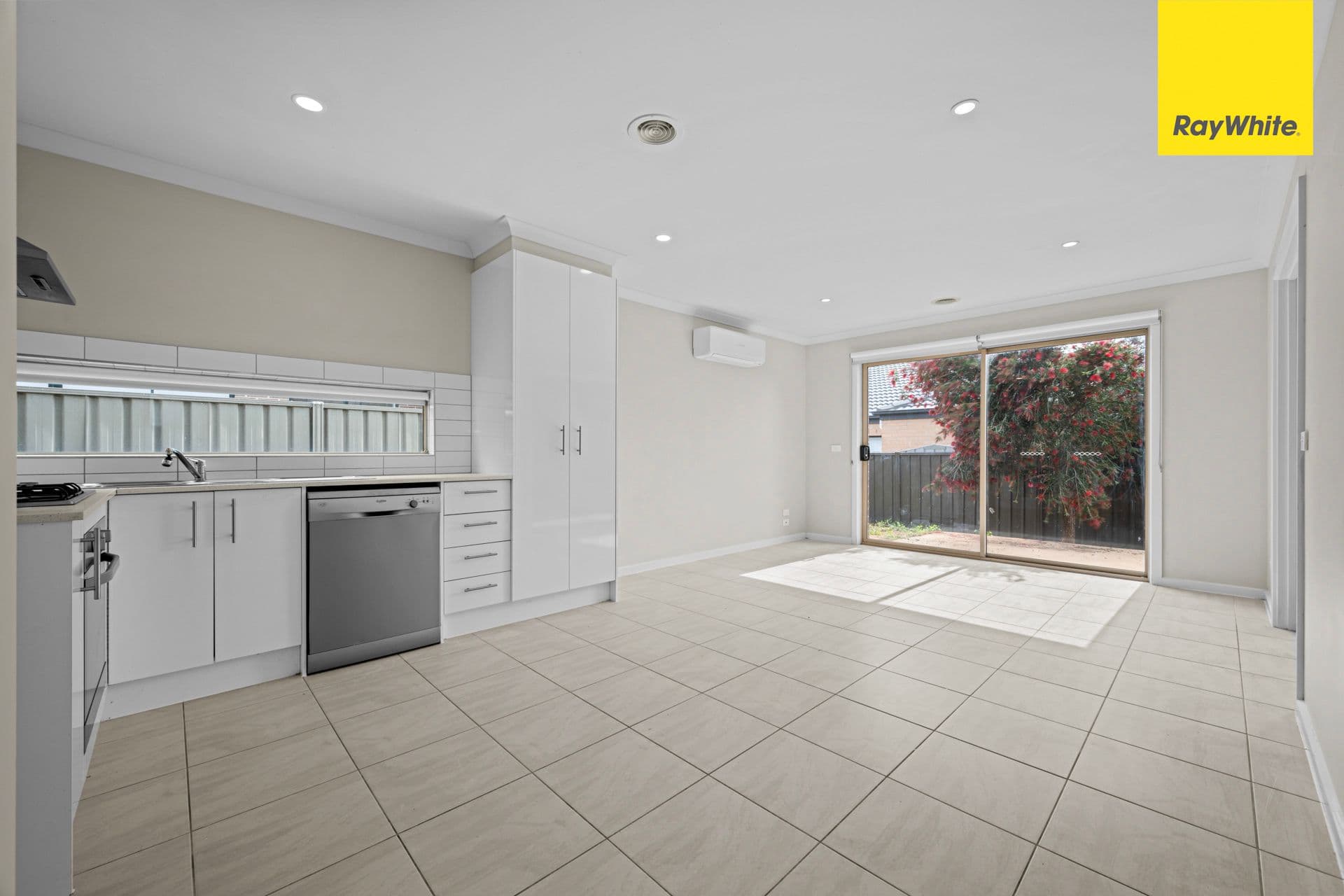 51 Marble Drive, COBBLEBANK VIC 3338, Cobblebank - Thumbnail 8