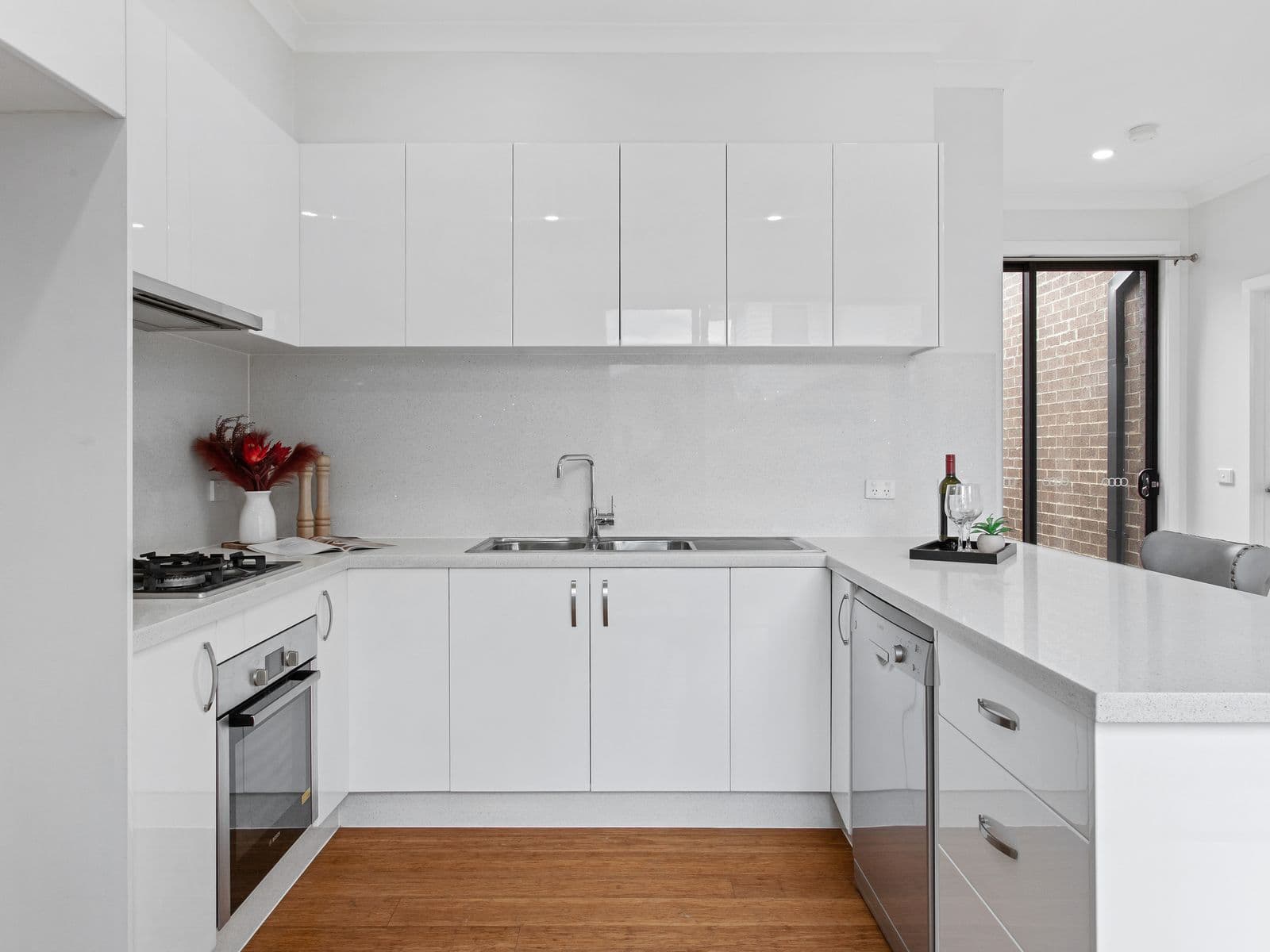 20 Clyde Street, Ferntree Gully - Thumbnail 3