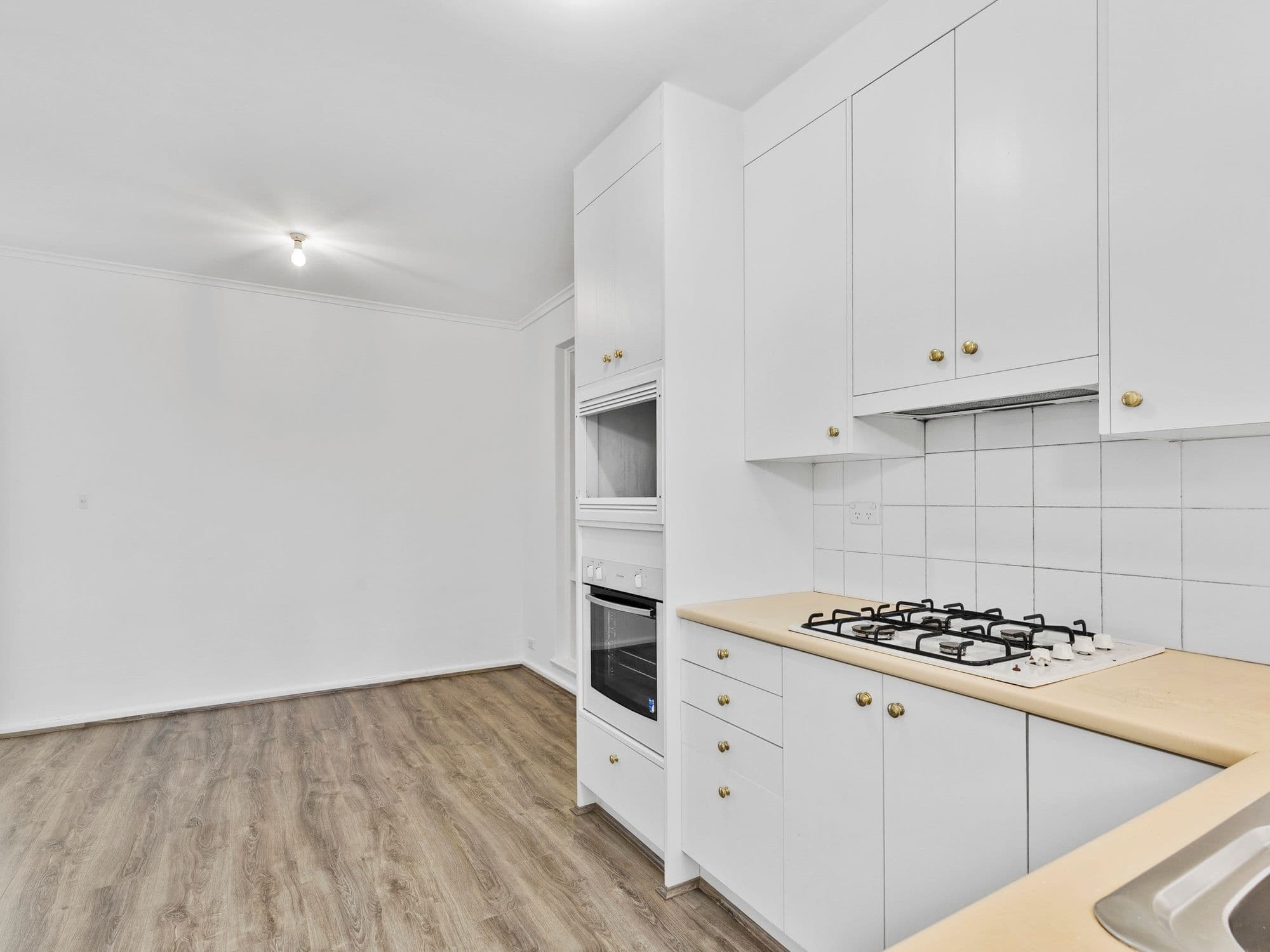60 Booth Avenue, Morphett Vale SA 5162, Morphett Vale - Thumbnail 6