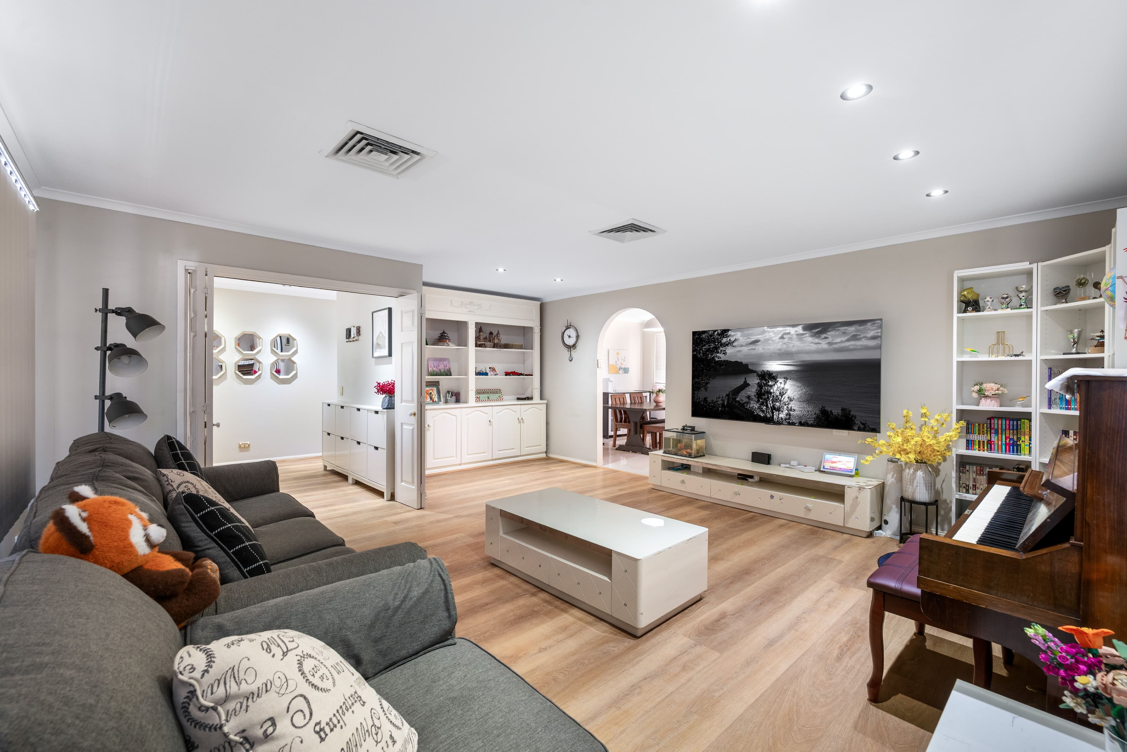 12 Glenmore Place, South Penrith NSW 2750, South Penrith - Thumbnail 2