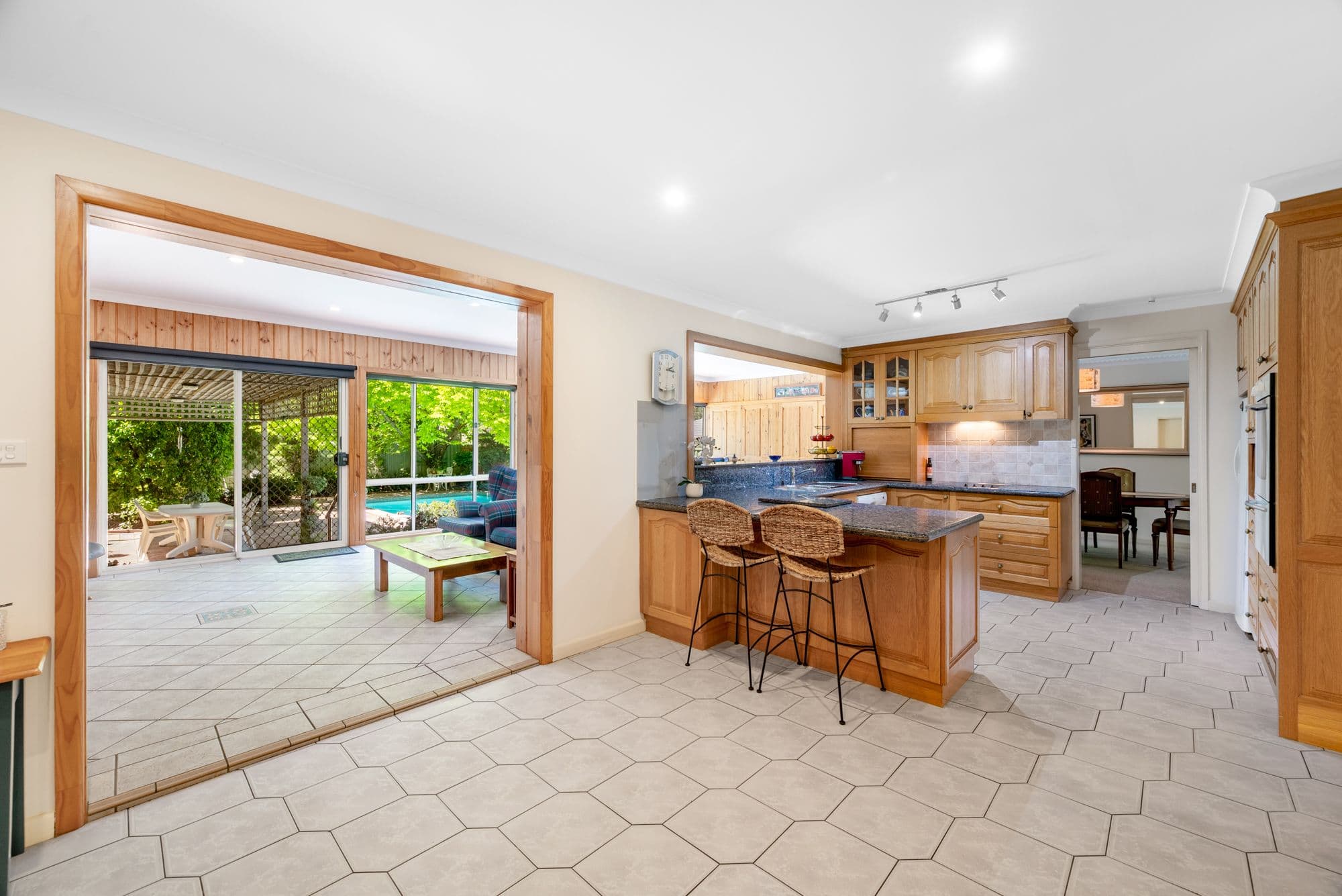 1 Adelong Place, Camden South NSW 2570, Camden South - Thumbnail 6