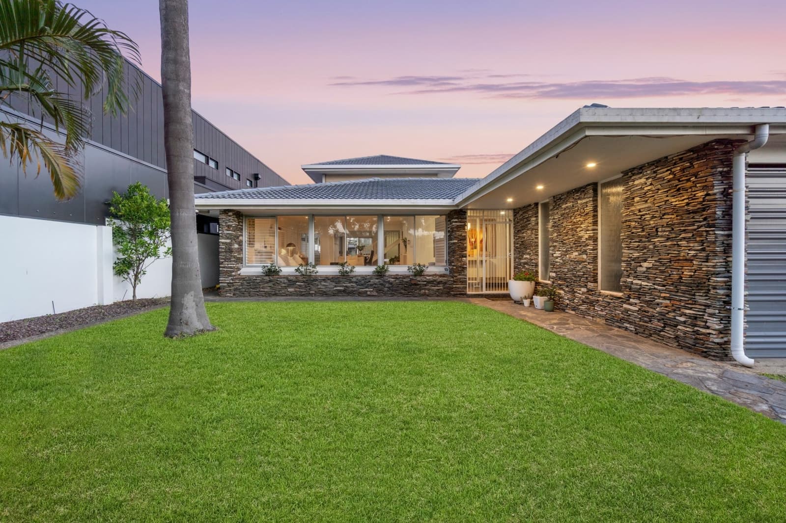 14 Saint Andrews Avenue,Isle Of Capri, Isle Of Capri - Image 1