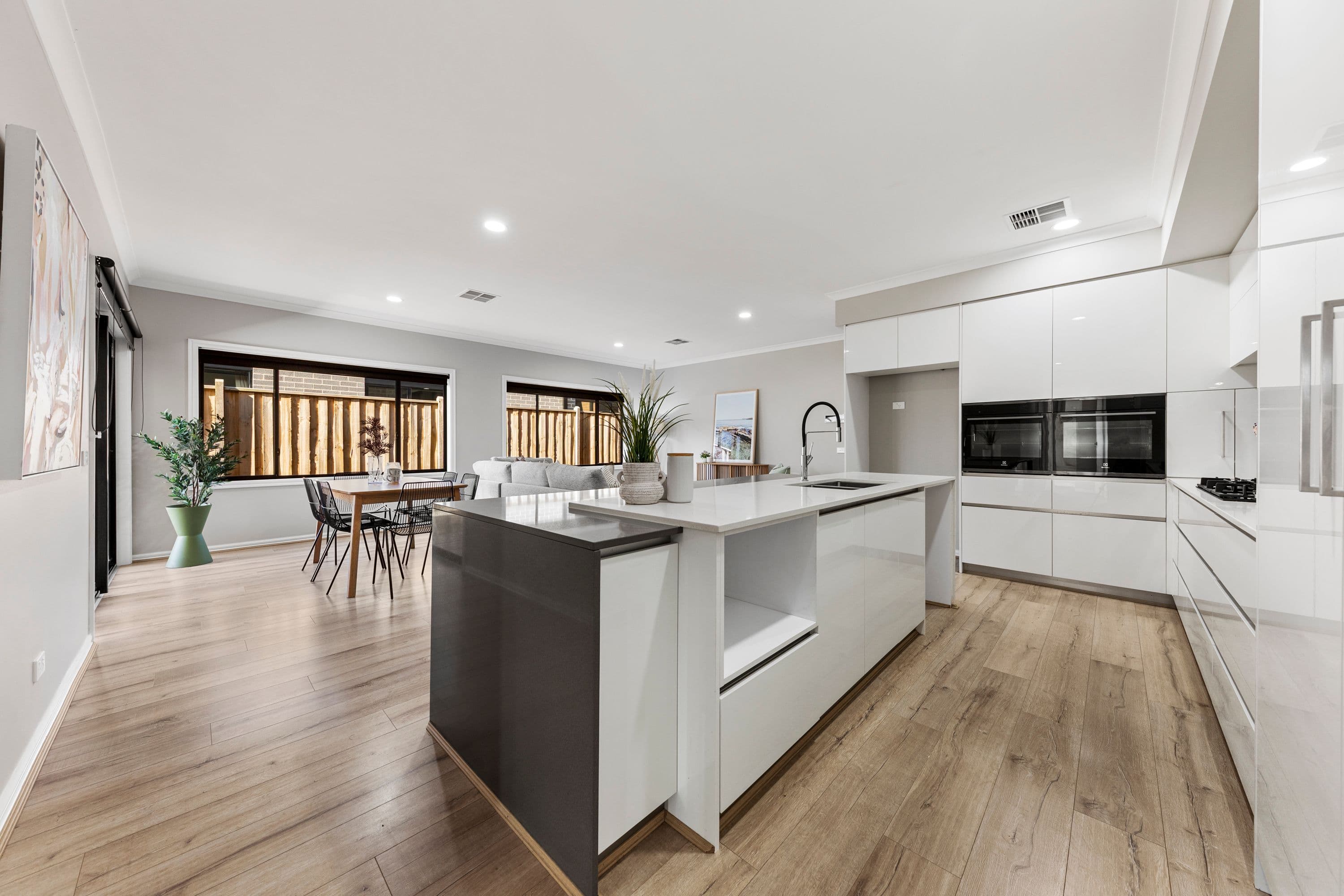 16 Diggory Street, Officer VIC 3809, Officer - Thumbnail 5