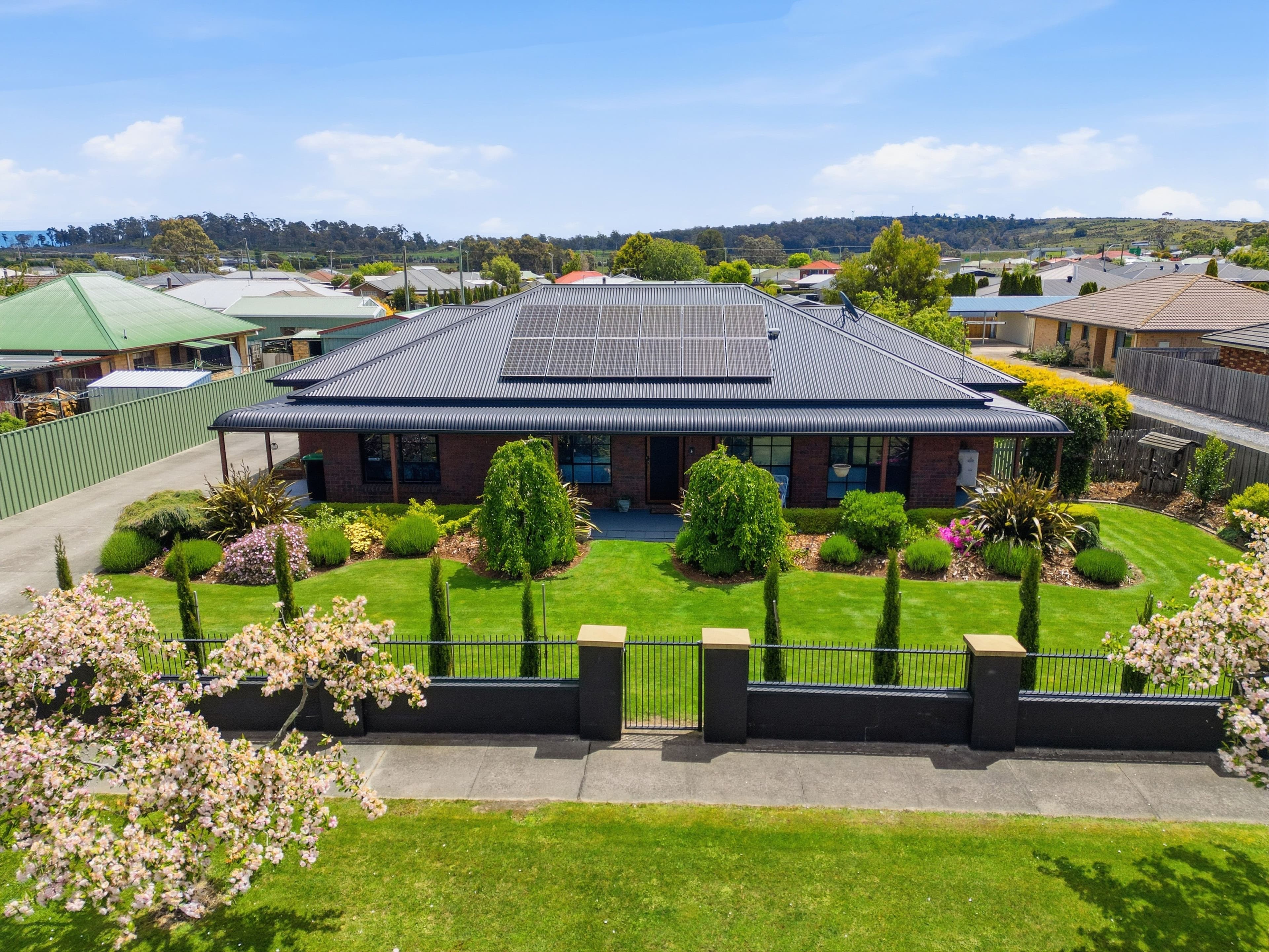 24 Mulgrave Street, Perth TAS 7300, Perth - Thumbnail 2