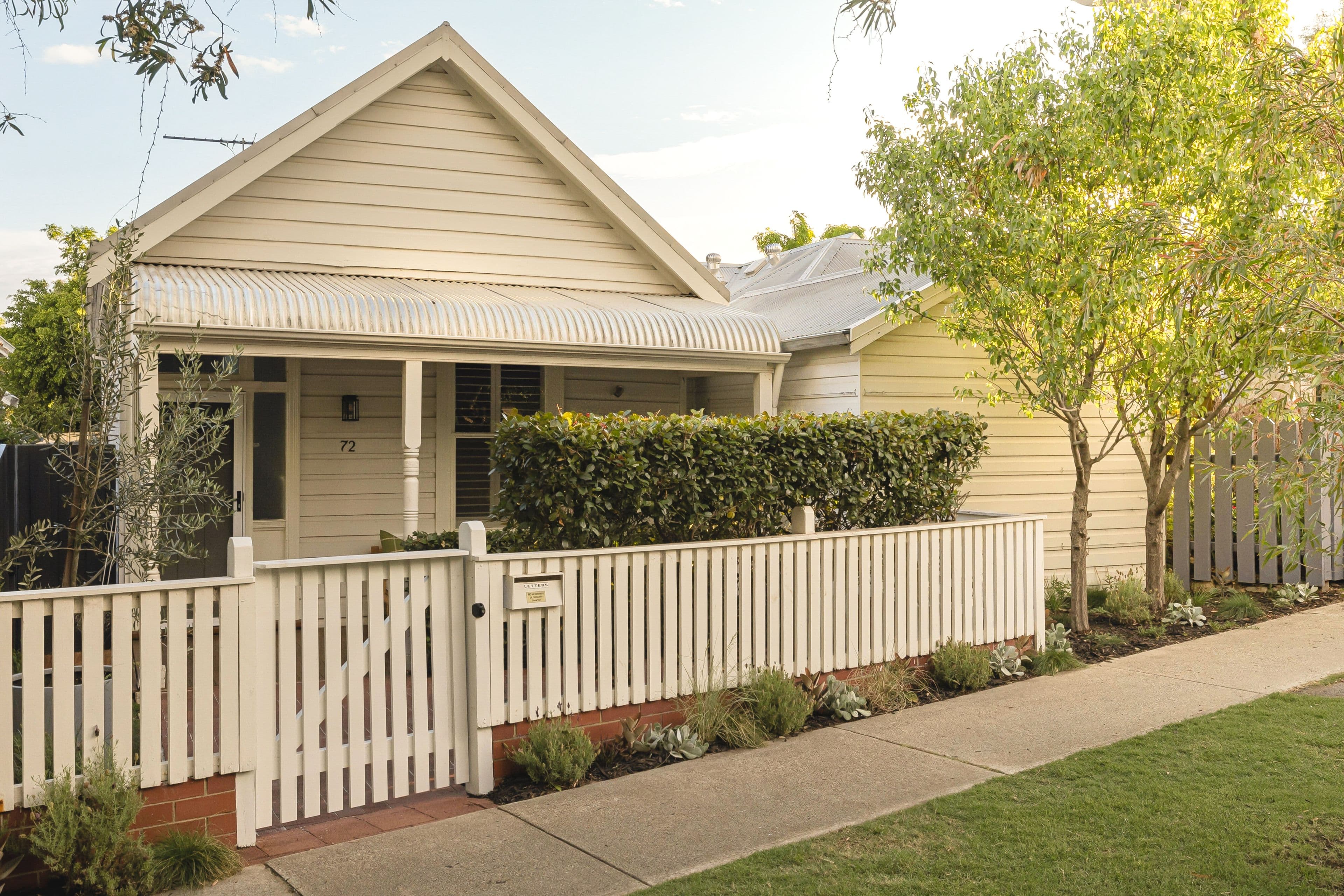 72 Glyde Street, Mosman Park WA 6012, Mosman Park - Thumbnail 2