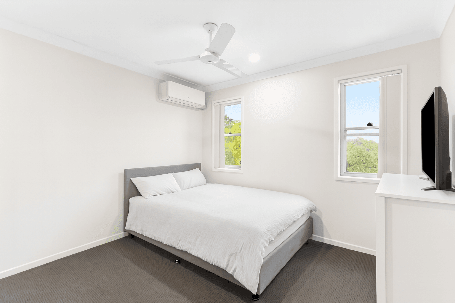 1 Belongil Street, Pacific Pines QLD 4211, Pacific Pines - Thumbnail 8