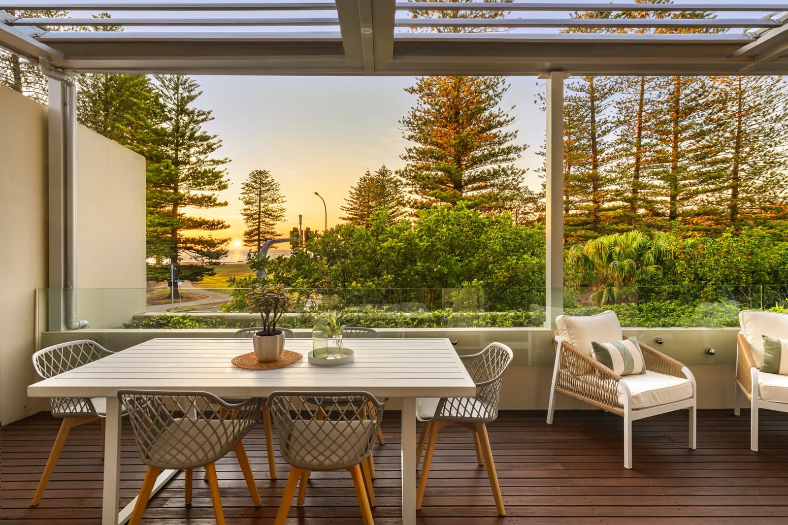 8/377 Barrenjoey Road,Newport, Newport - Image 1