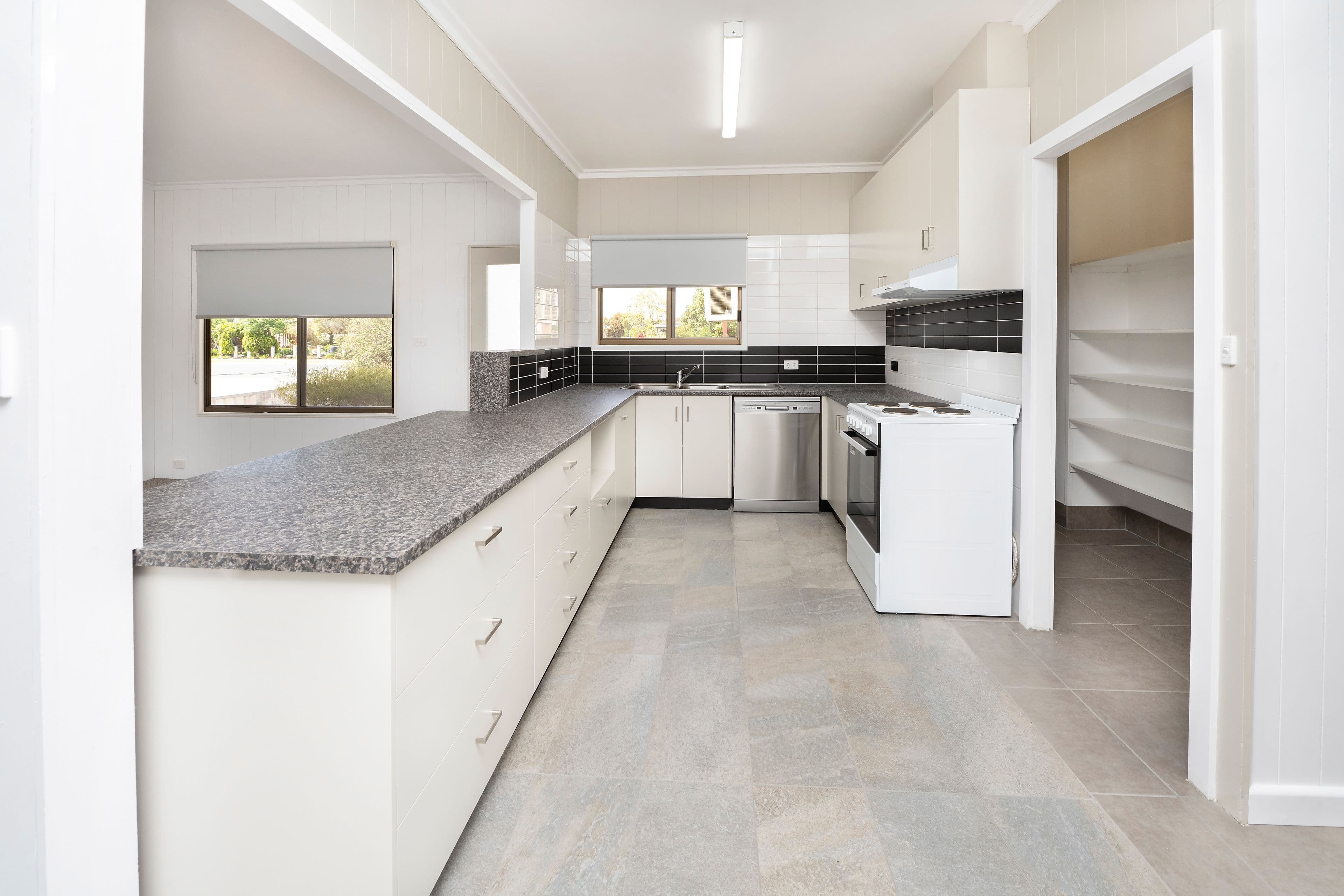 78 Gray Street, Swan Hill VIC 3585, Swan Hill - Thumbnail 3
