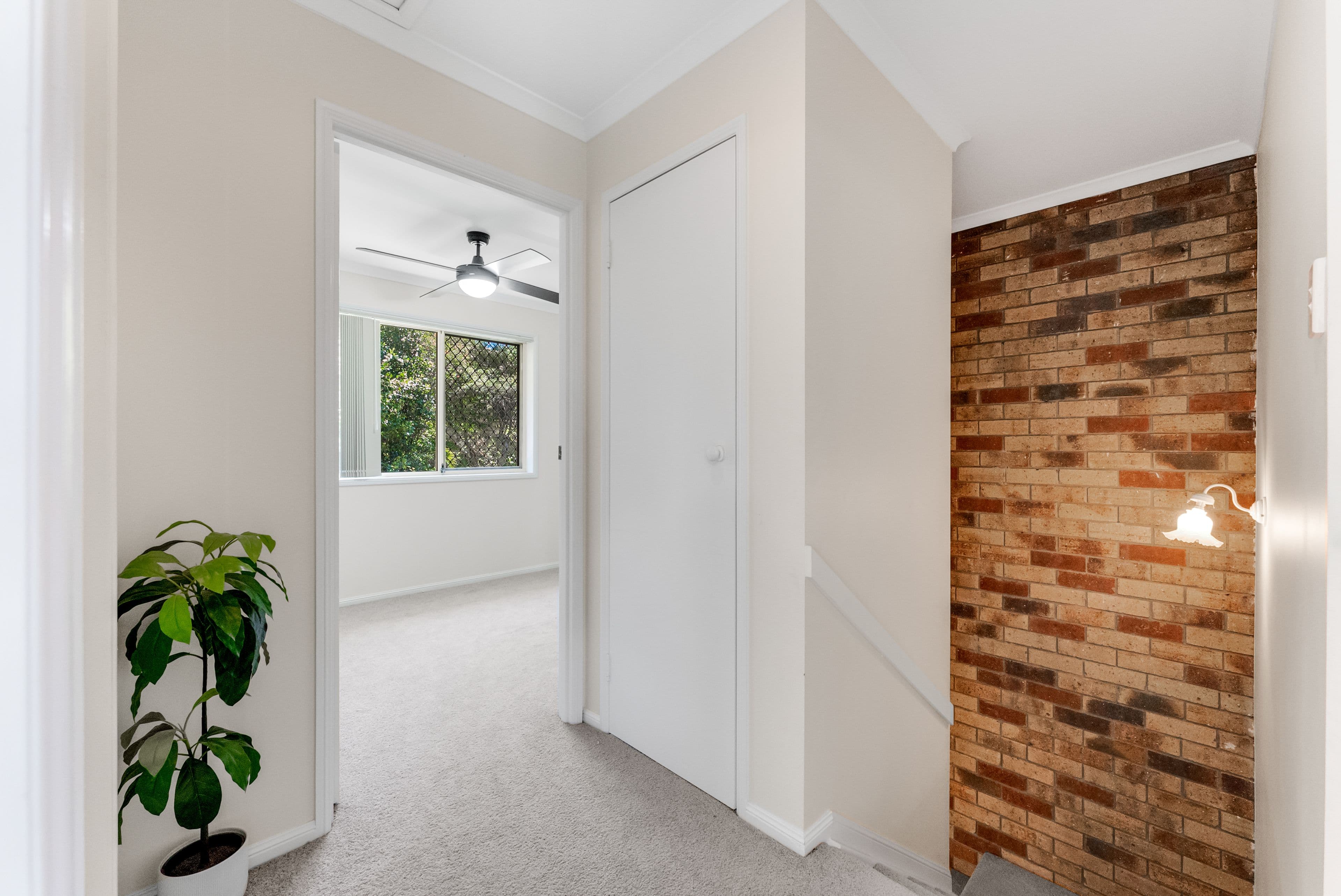108 Overland Drive, Edens Landing QLD 4207, Edens Landing - Thumbnail 3