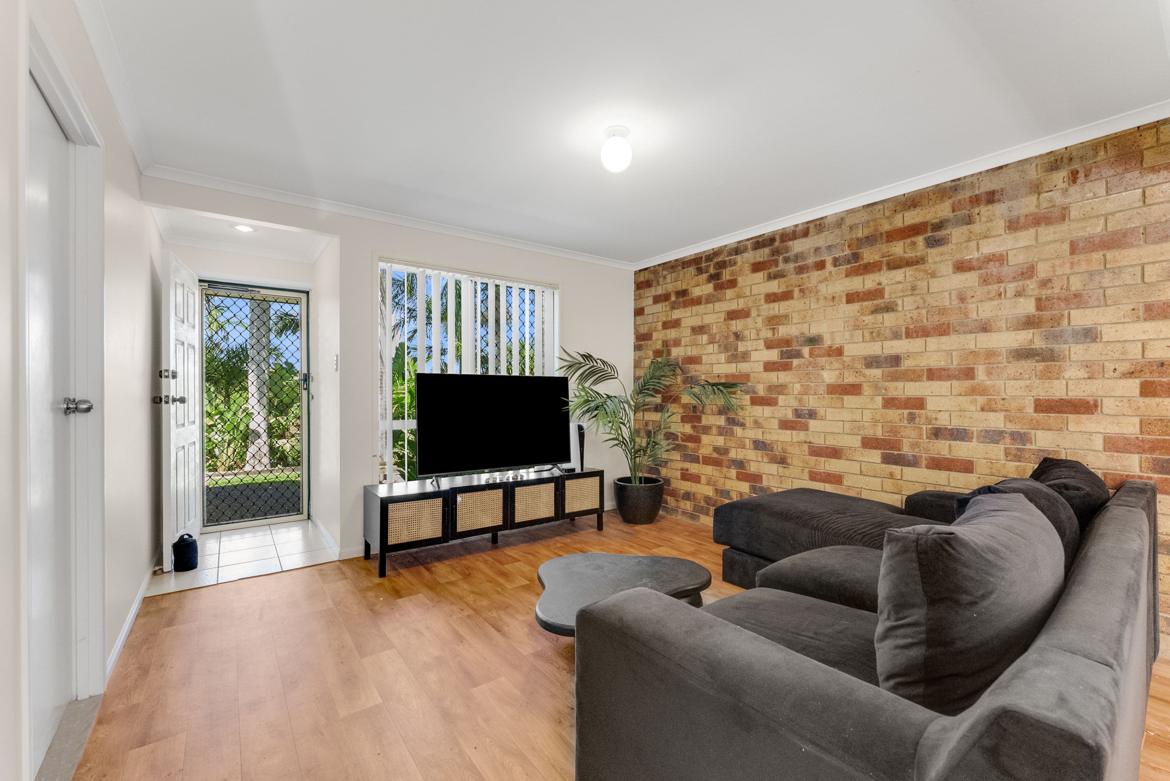 108 Overland Drive, Edens Landing QLD 4207, Edens Landing - Thumbnail 5