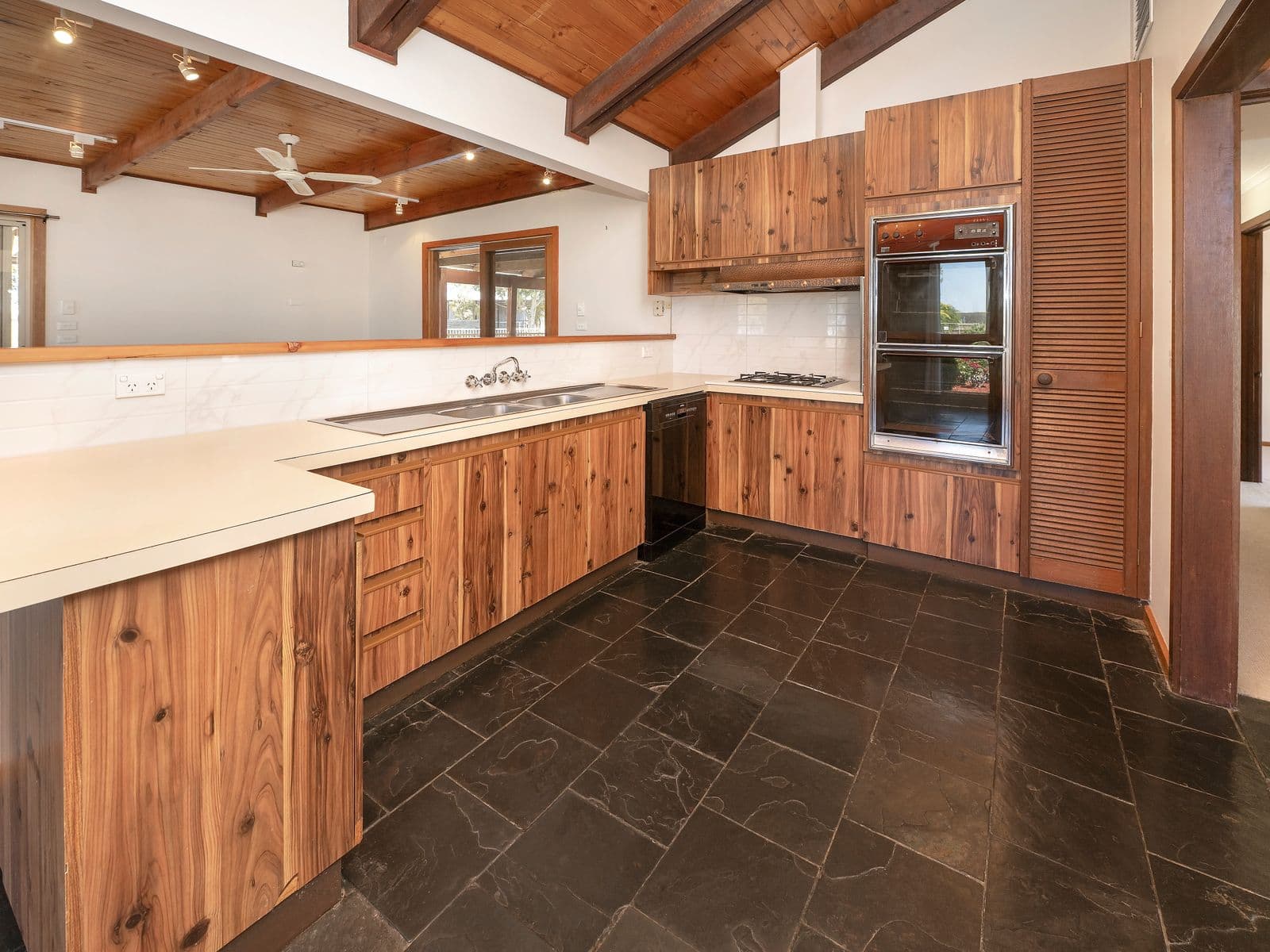 91 Goodman Road, Woorinen - Thumbnail 8