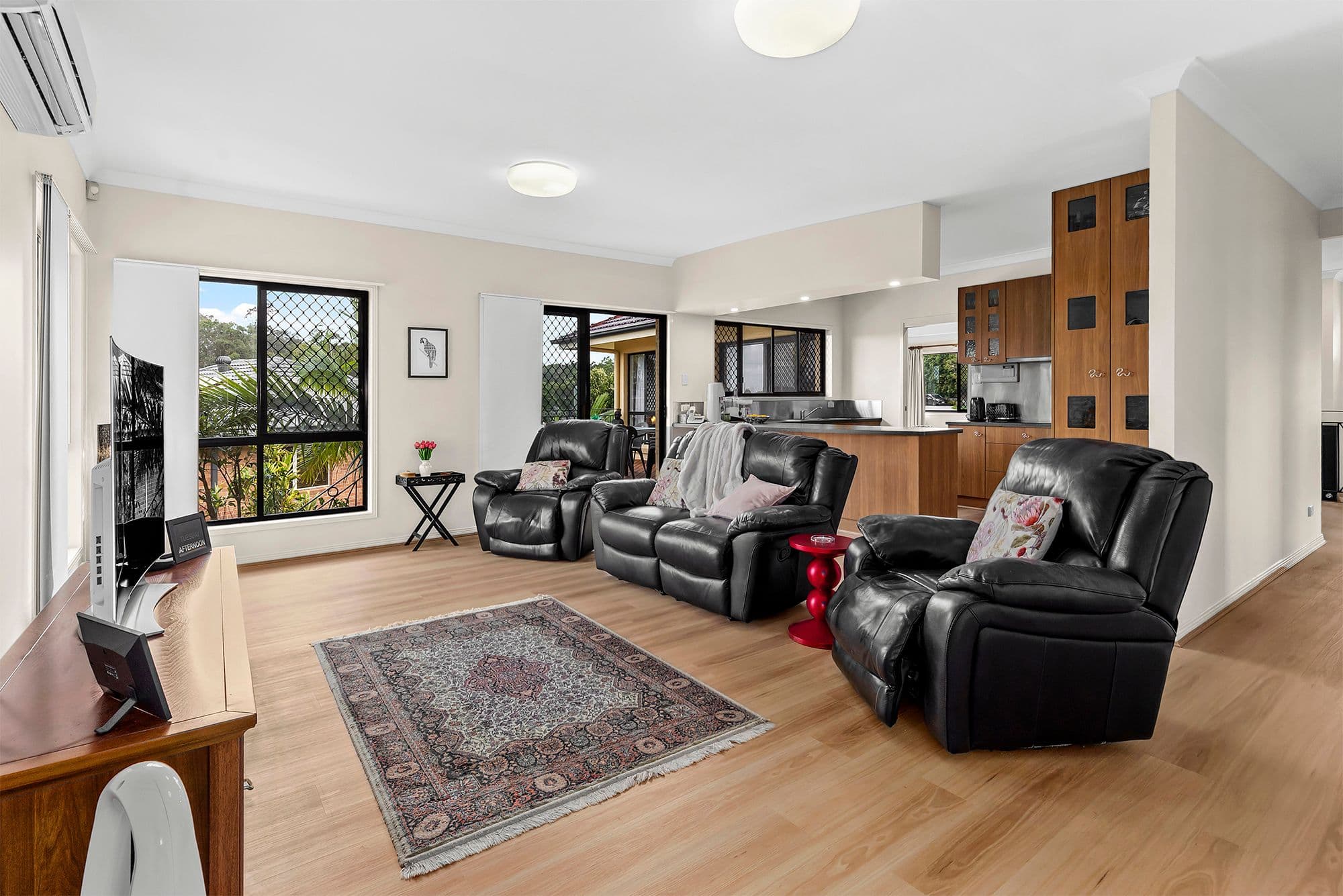 6 Waterford Place, Bridgeman Downs QLD 4035, Bridgeman Downs - Thumbnail 2