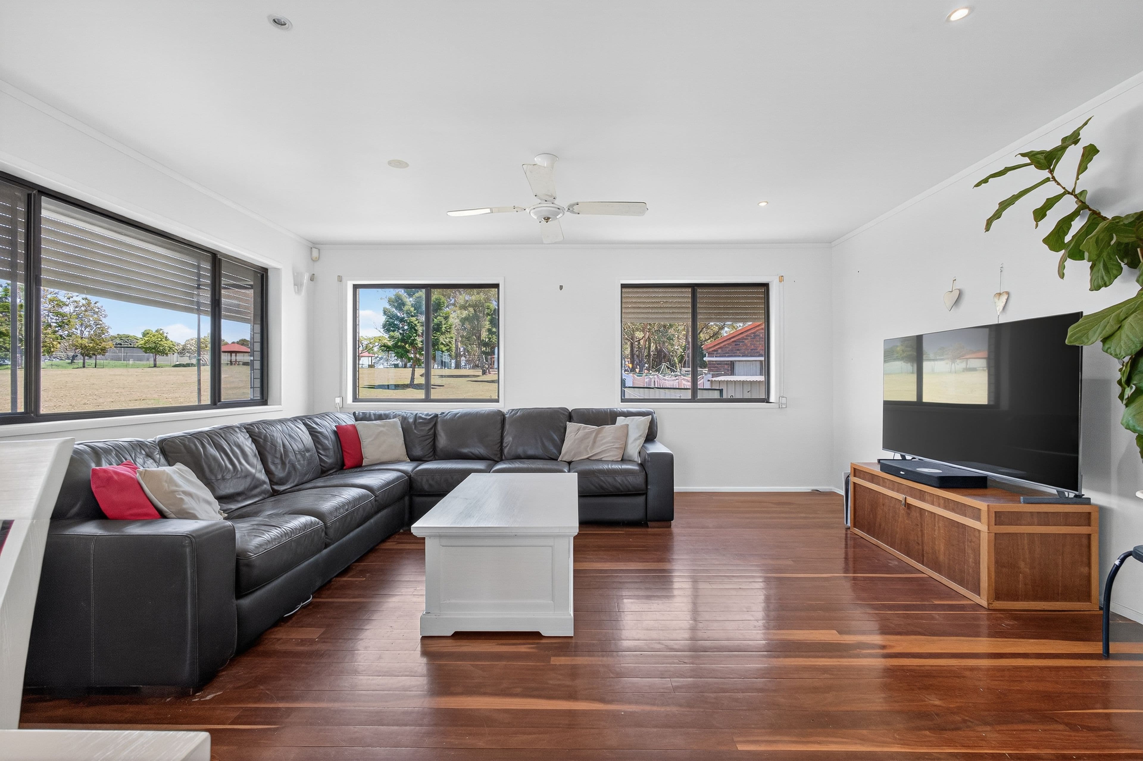 16 Larnook Street, Bracken Ridge QLD 4017, Bracken Ridge - Thumbnail 3