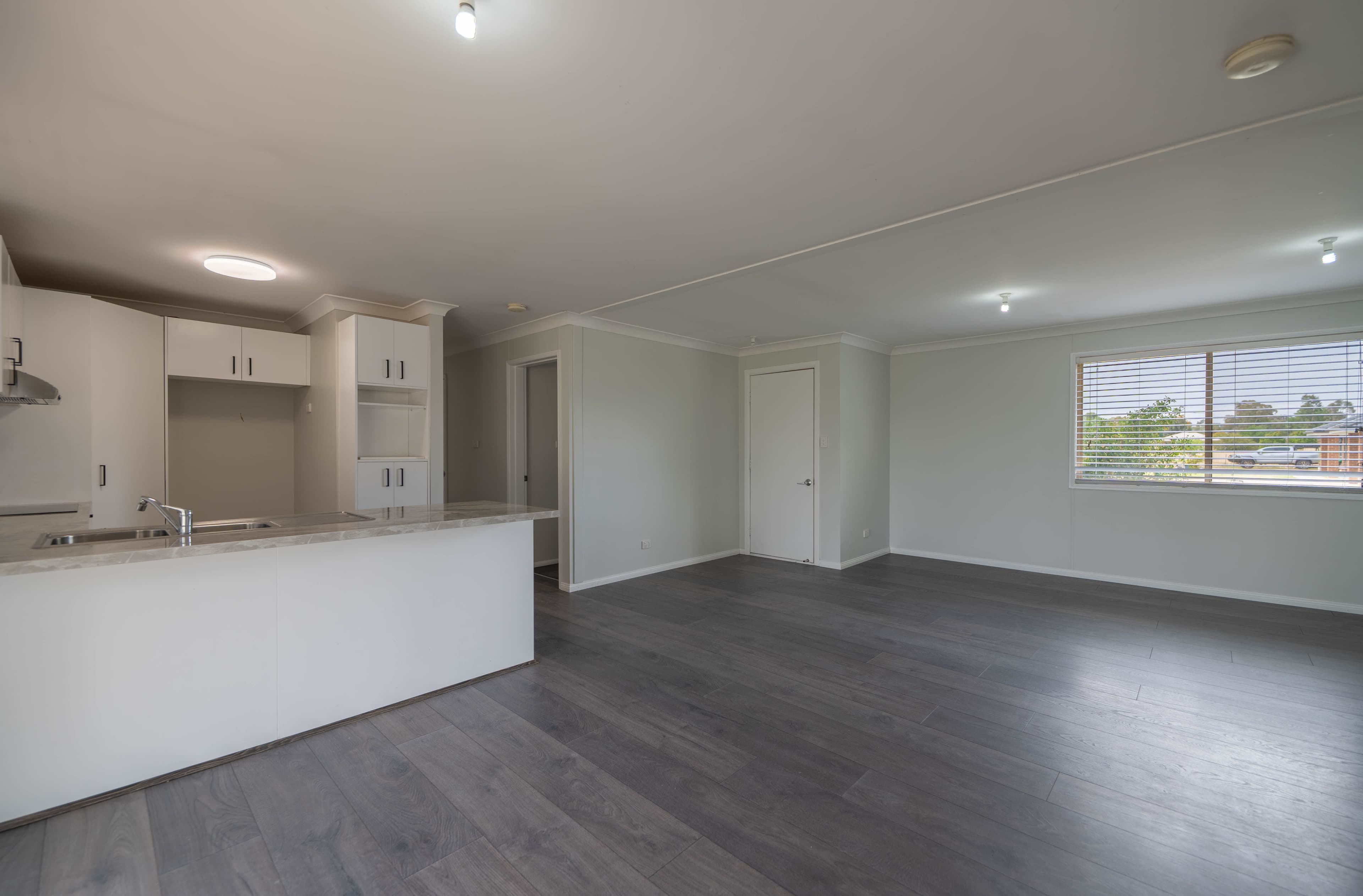8 Hurford Place, Forbes NSW 2871, Forbes - Thumbnail 2