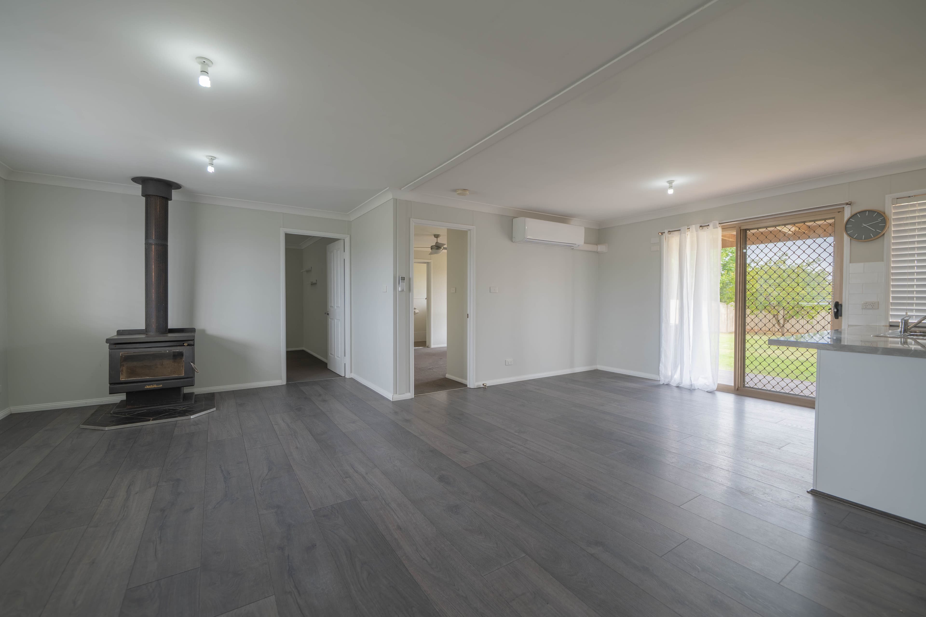 8 Hurford Place, Forbes NSW 2871, Forbes - Thumbnail 4