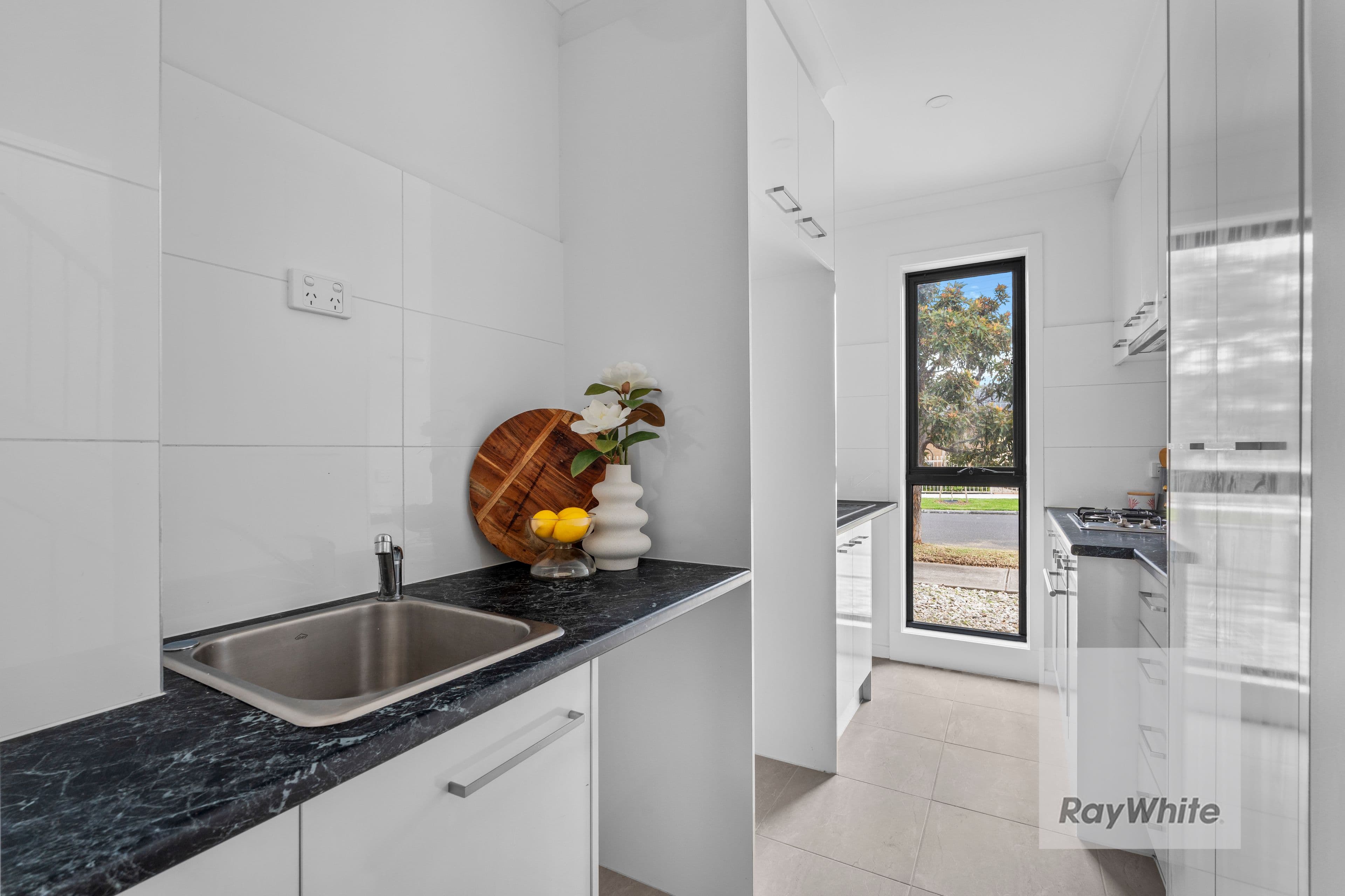 40A Millawa Avenue, St Albans VIC 3021, St Albans - Thumbnail 3