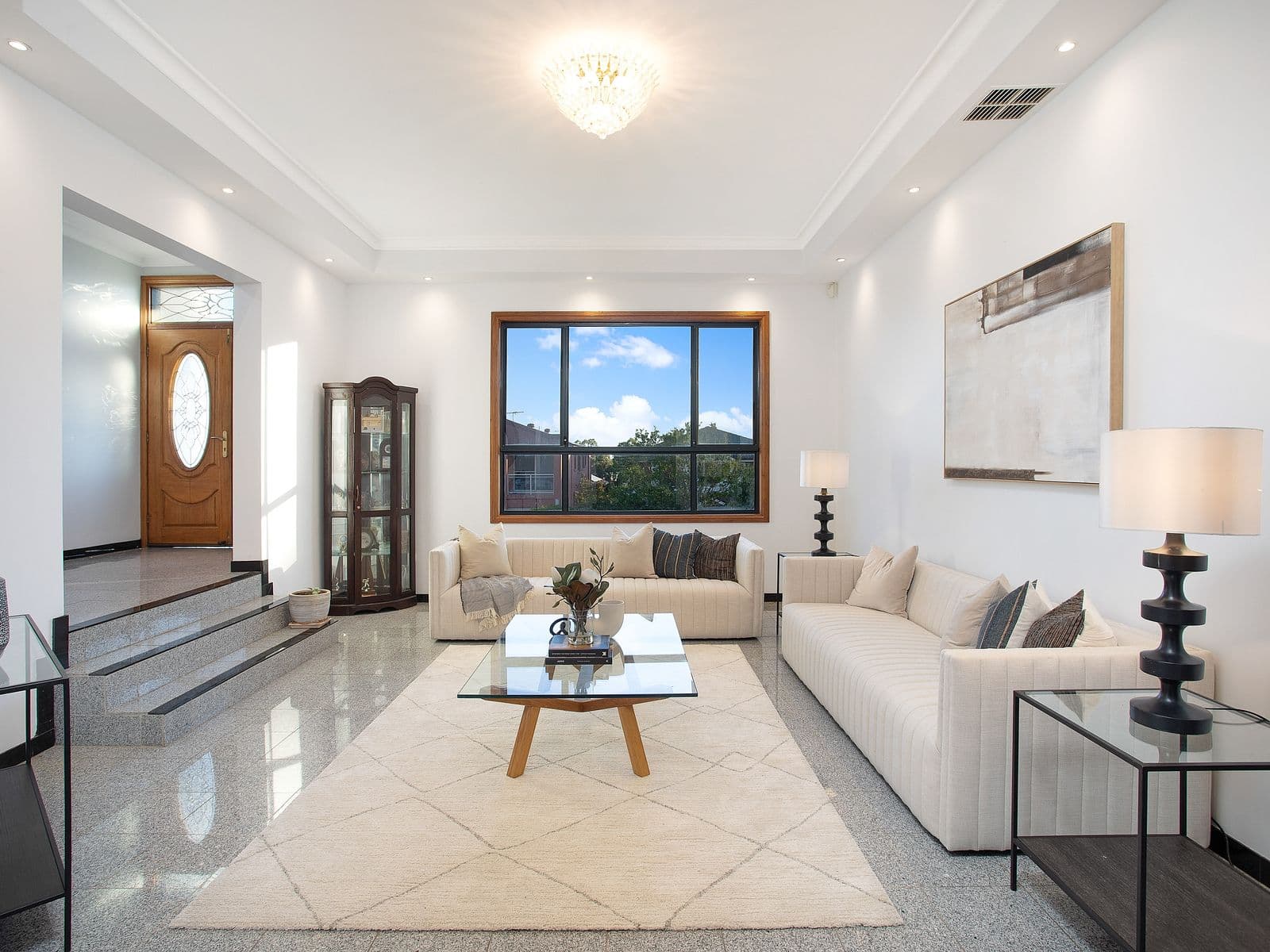 16 Equestrian Street, Glenwood - Thumbnail 2