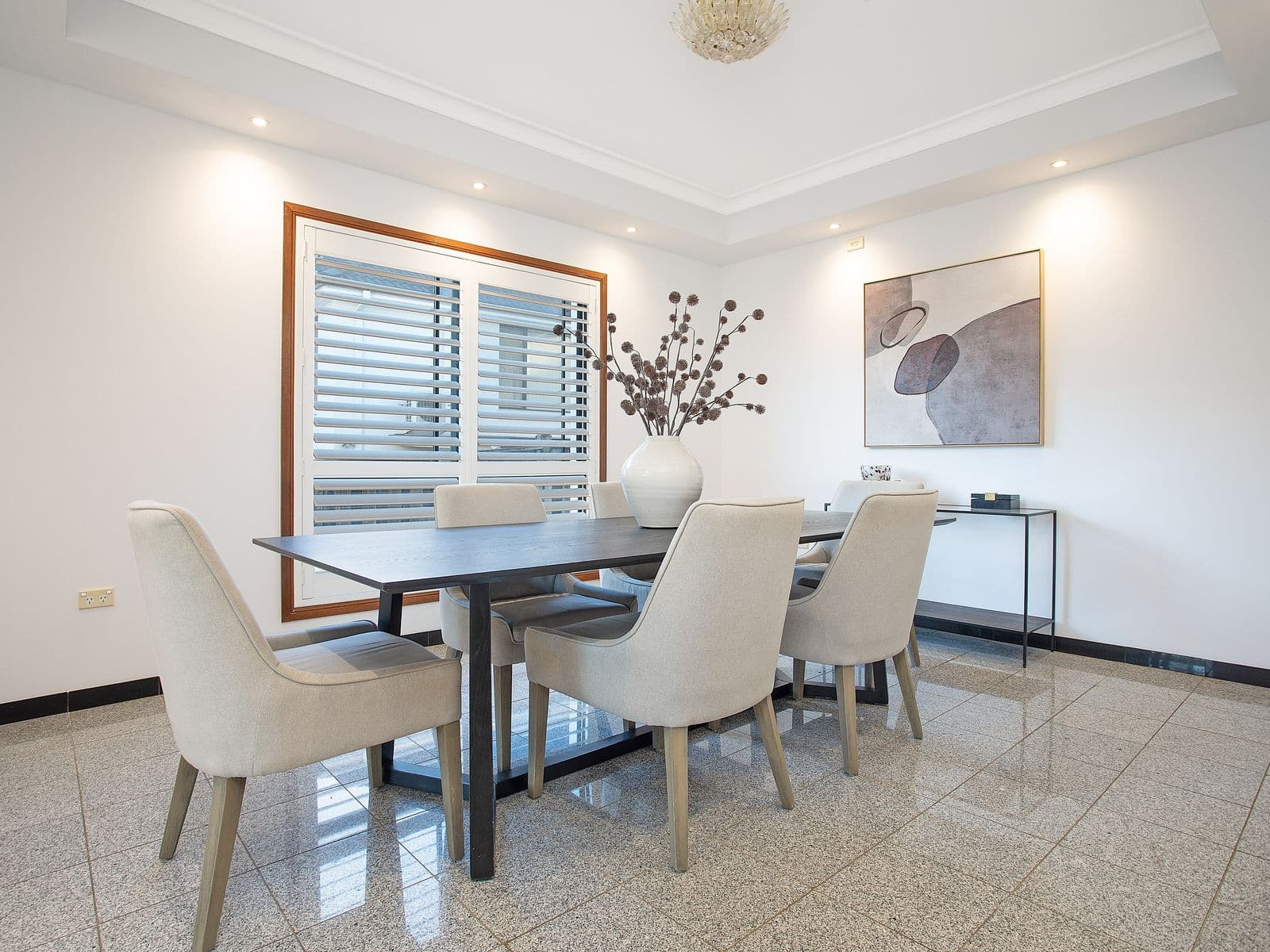 16 Equestrian Street, Glenwood - Thumbnail 3