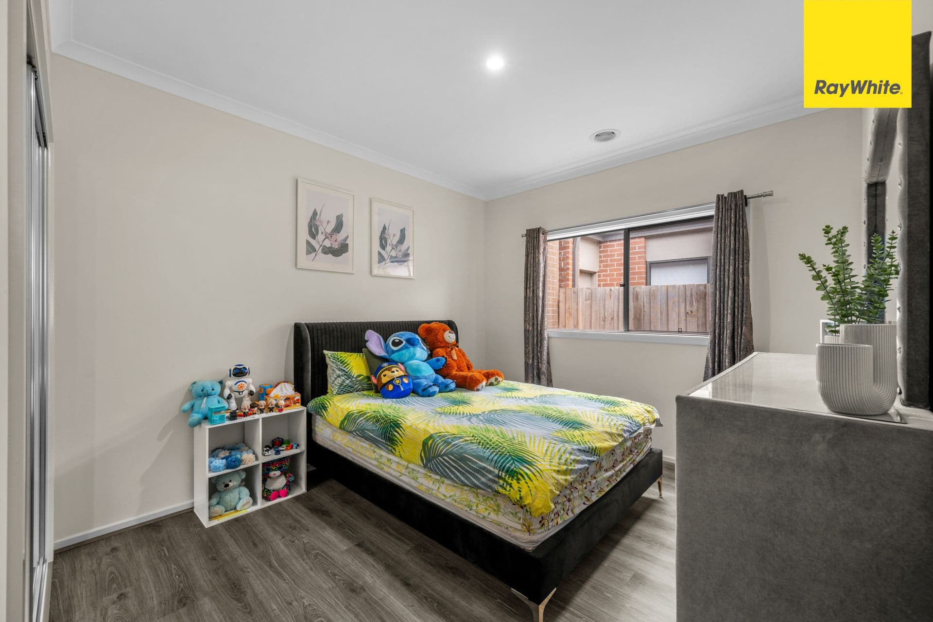 8 Pearce Way, WEIR VIEWS VIC 3338, Weir Views - Thumbnail 6