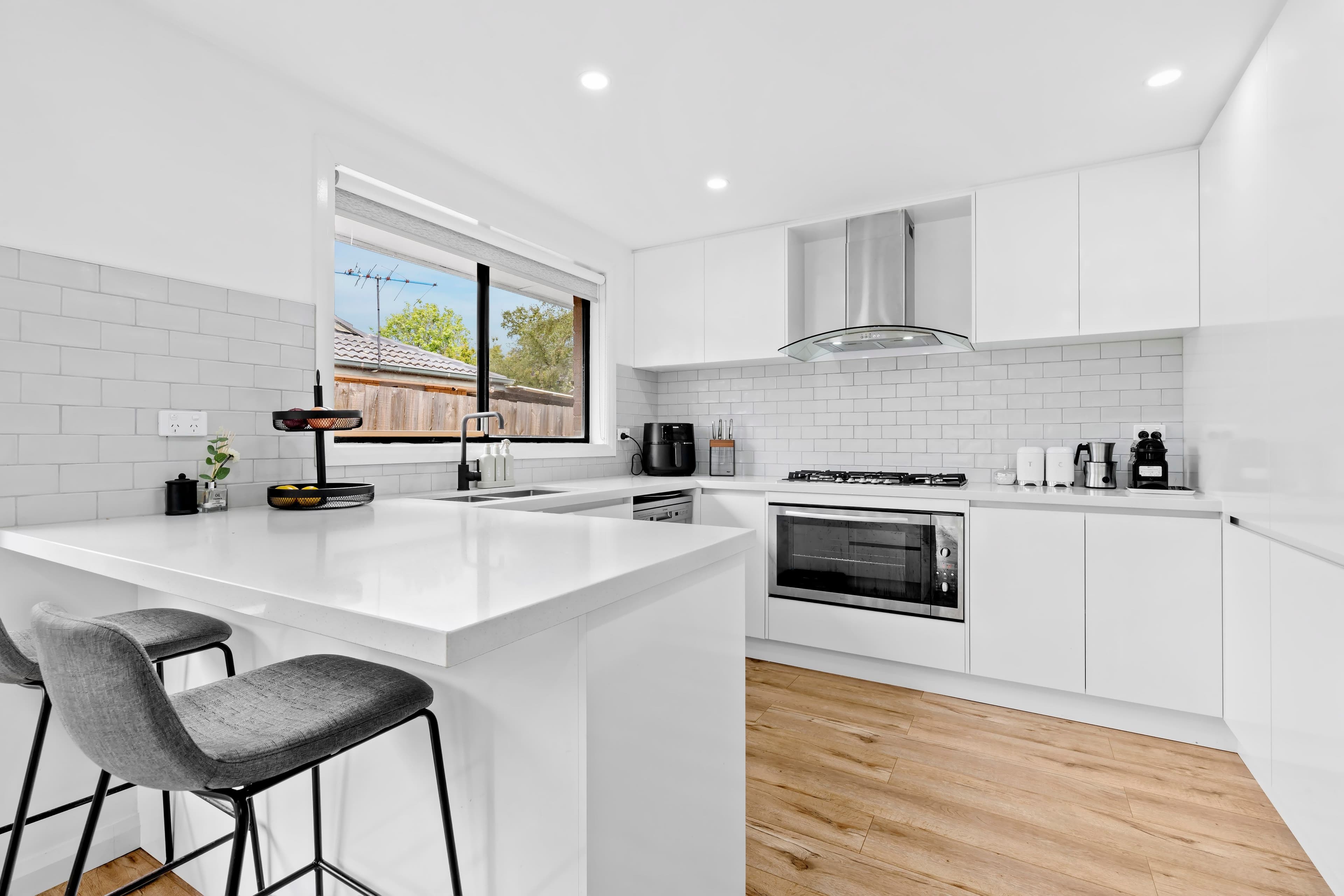 27 Coventry Crescent, Mill Park VIC 3082, Mill Park - Thumbnail 3