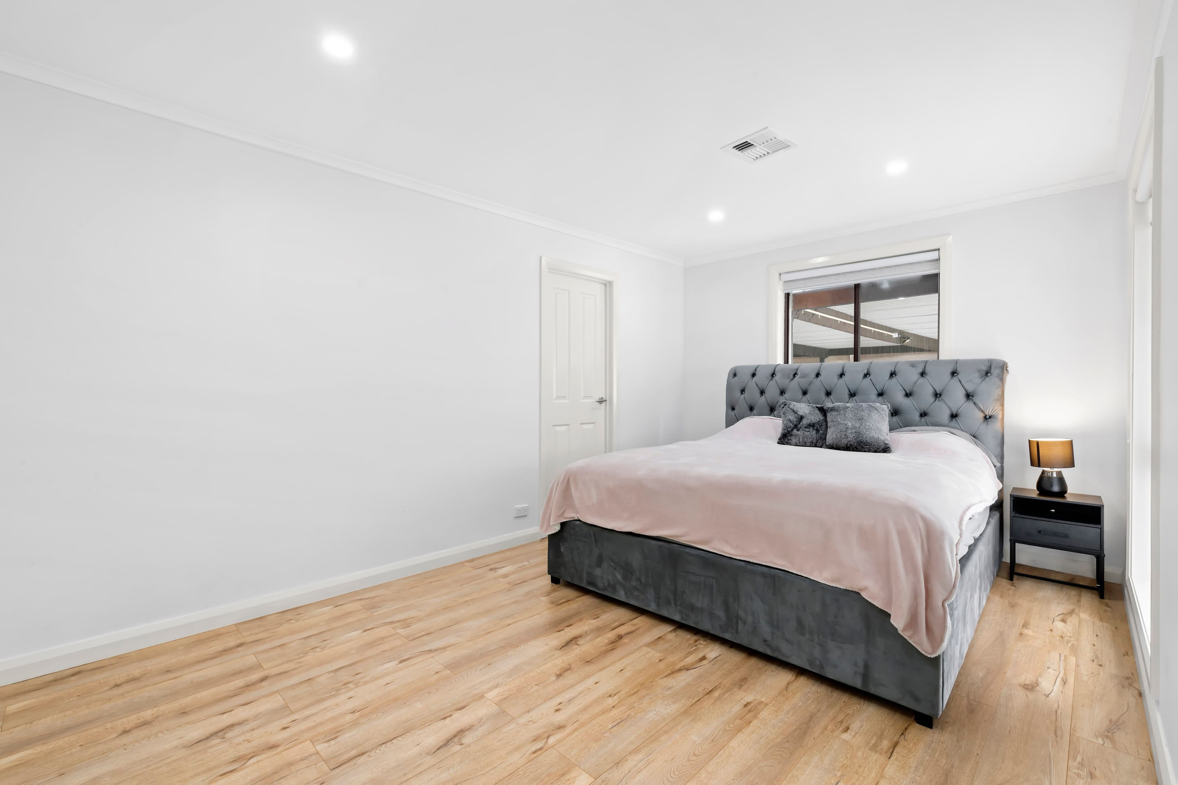 27 Coventry Crescent, Mill Park VIC 3082, Mill Park - Thumbnail 5