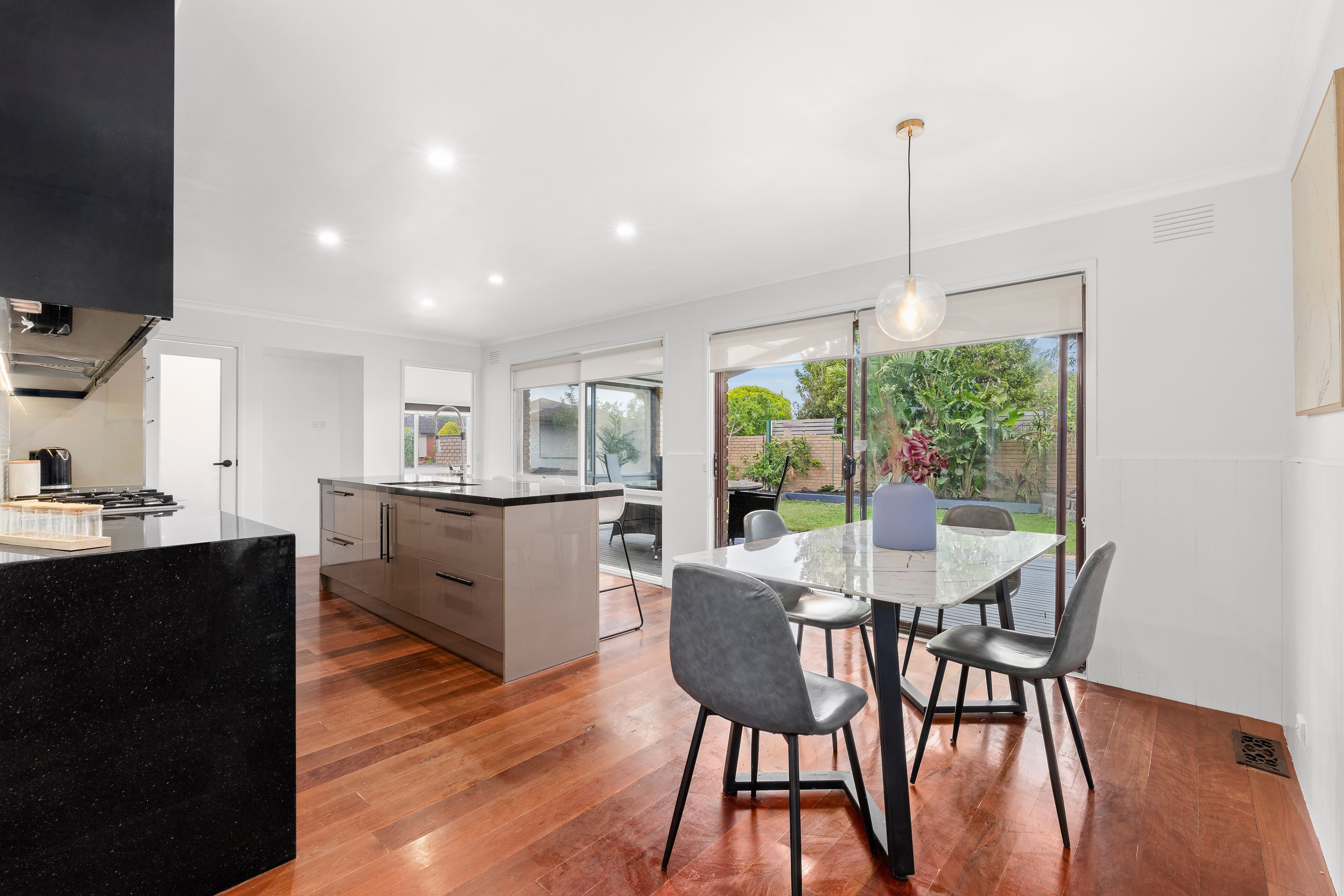 5 Greenway Drive, Mill Park VIC 3082, Mill Park - Thumbnail 5