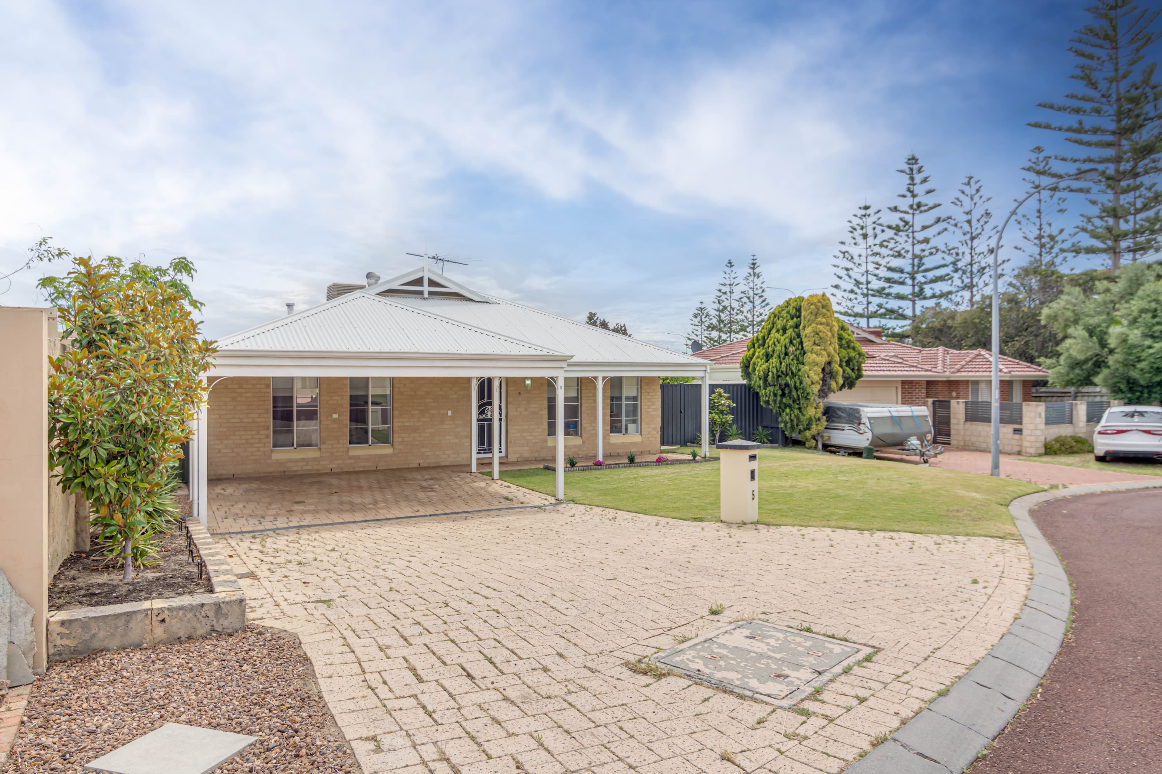 5 Gunsan Mews, Mindarie WA 6030, Mindarie - Thumbnail 2