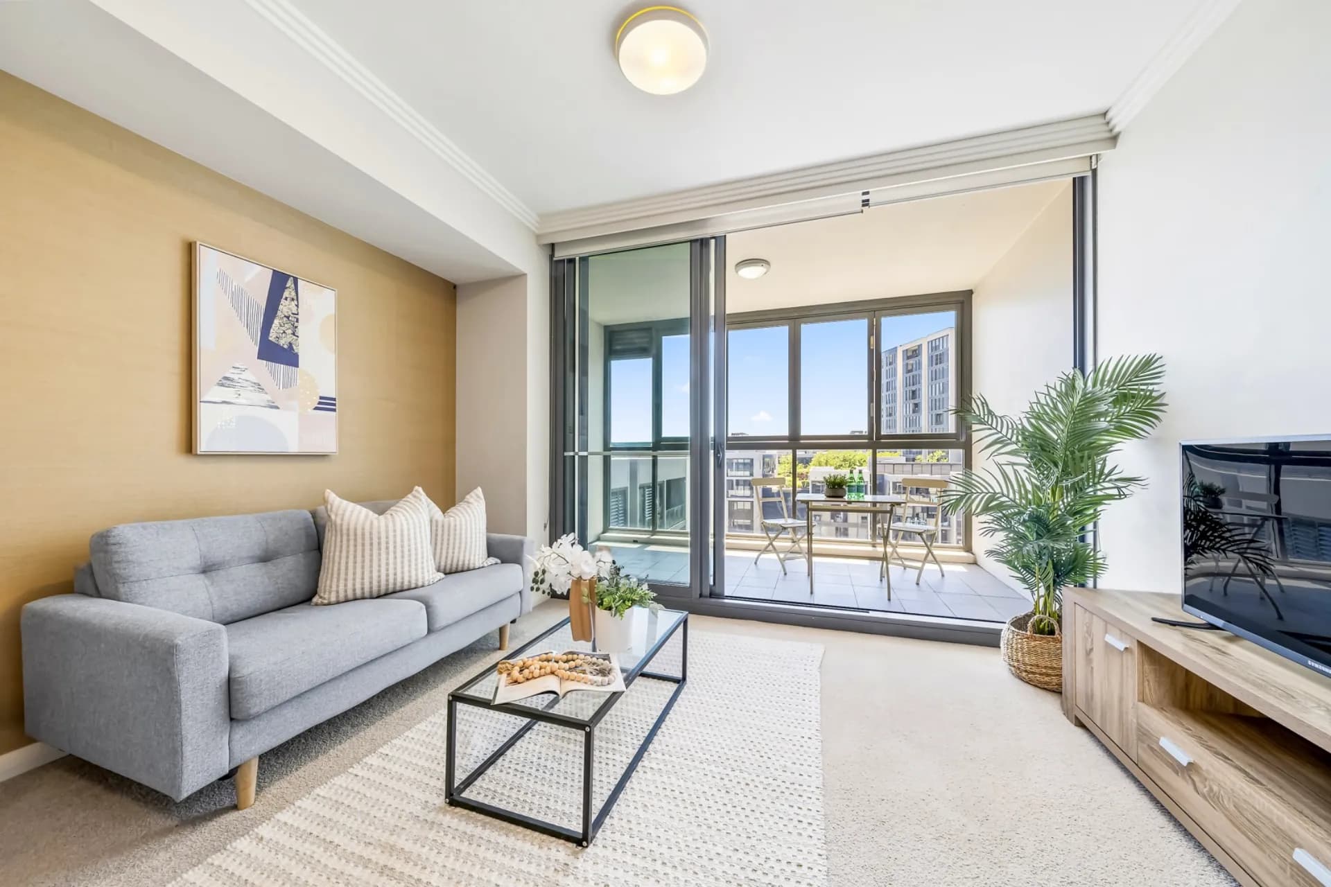 902/1 Footbridge Boulevard, Wentworth Point, NSW, Wentworth Point - Thumbnail 4