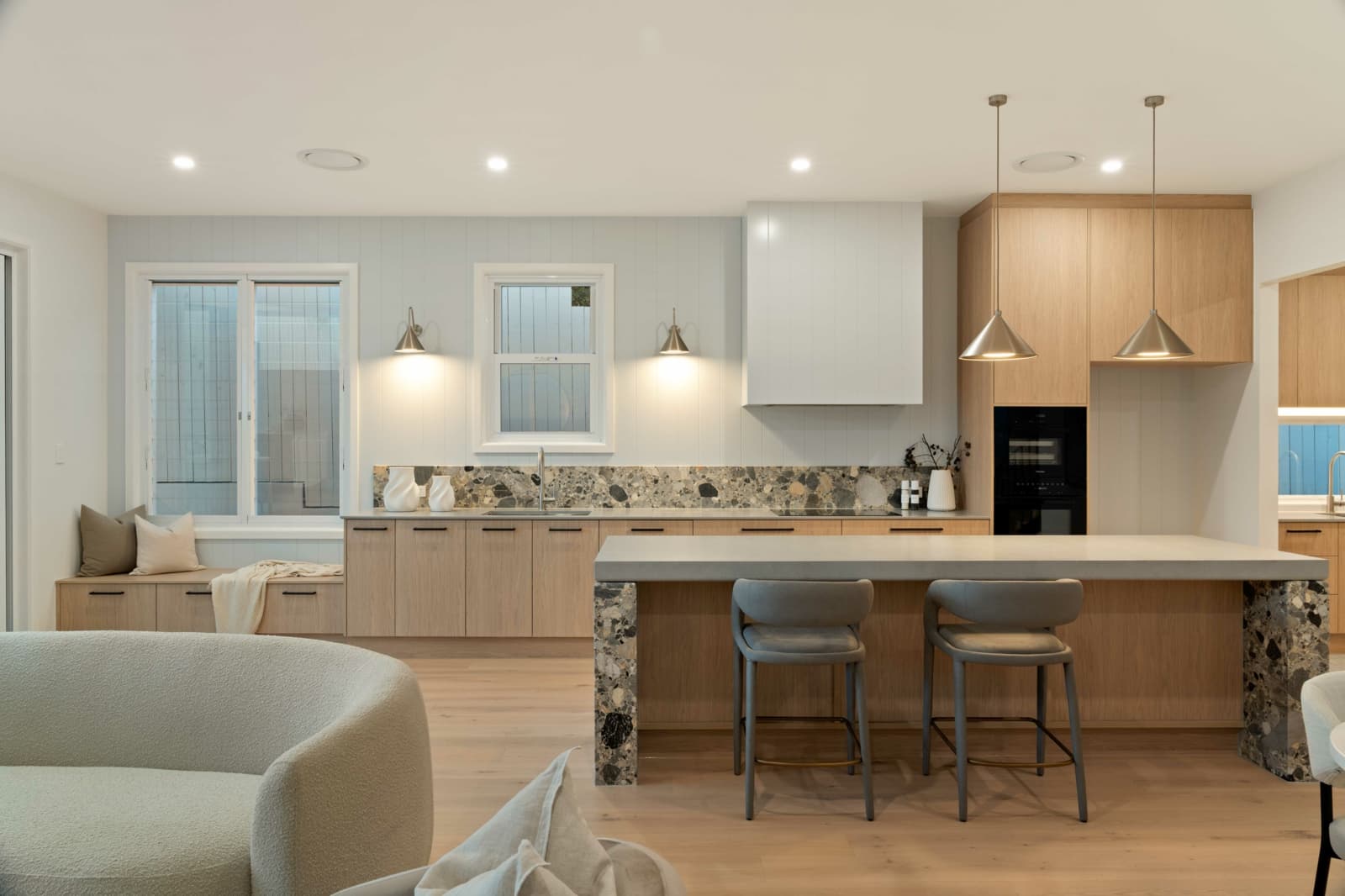 47 Perth Street,Camp Hill, Camp Hill - Thumbnail 3