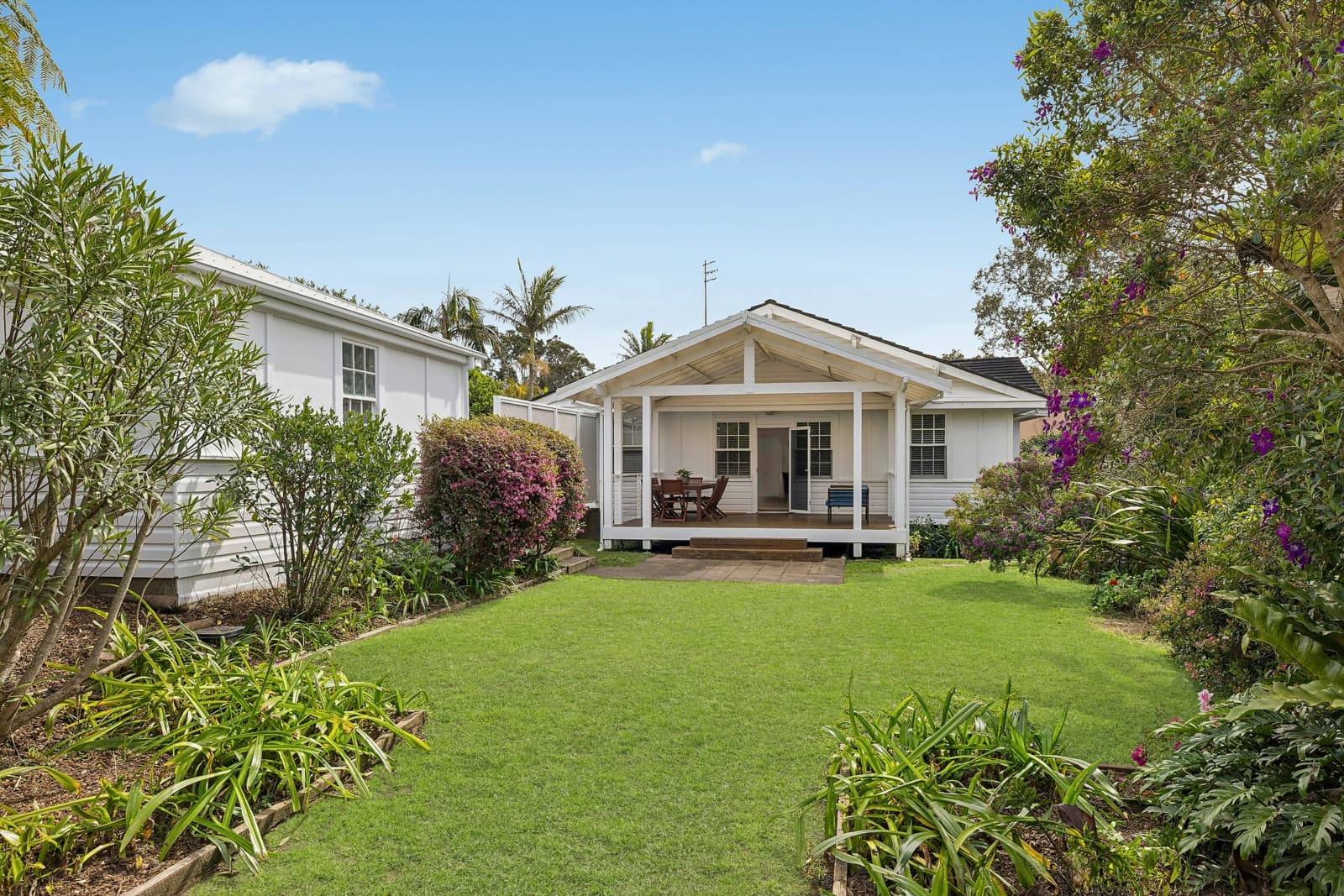 141A Ocean View Drive,Wamberal, Wamberal - Thumbnail 2