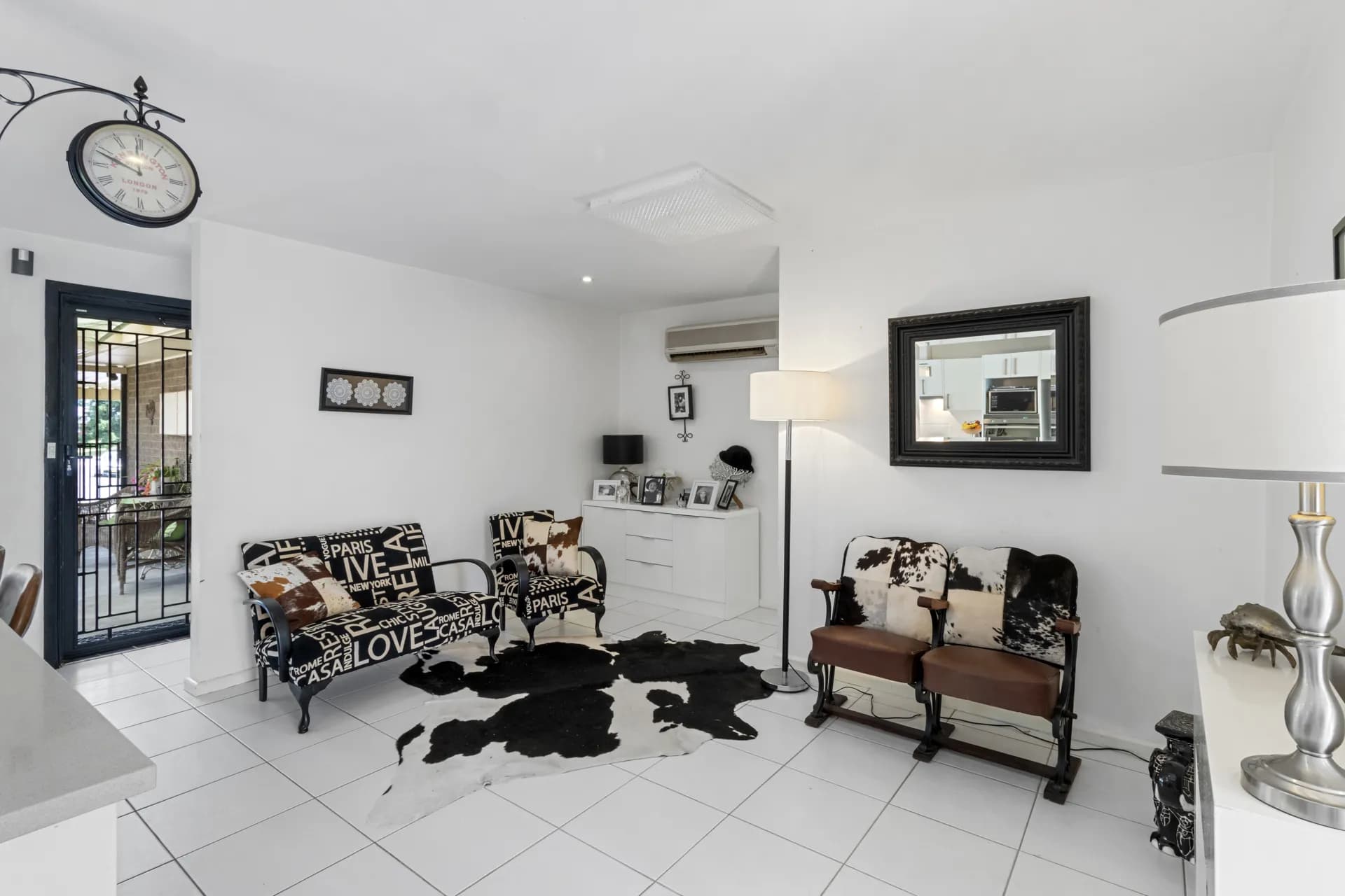 11 Pulari Place, Orange, NSW, Orange - Thumbnail 3