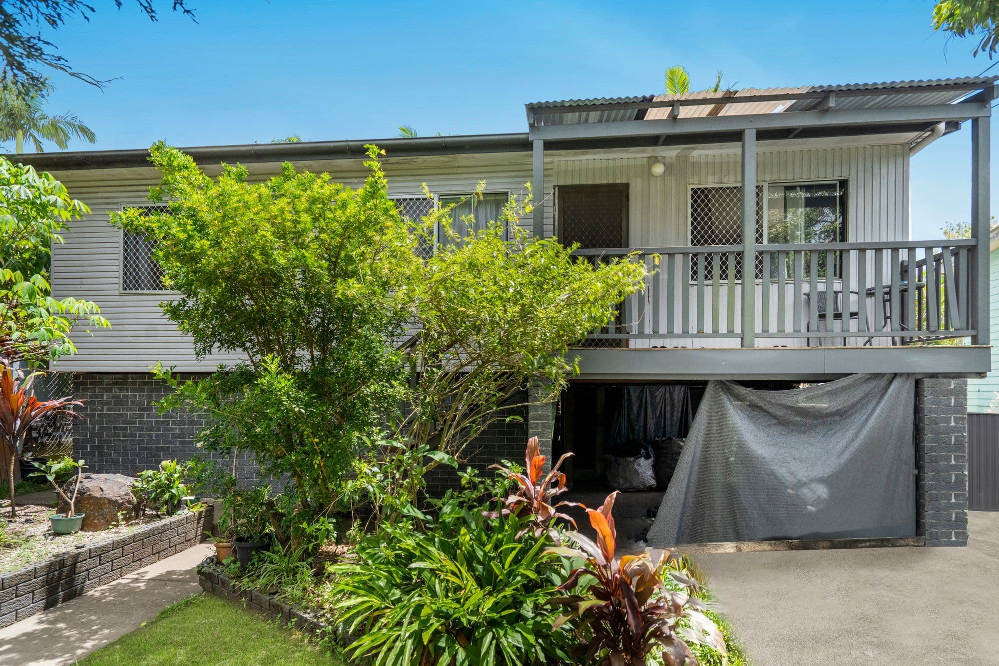 17 Heather Street, Logan Central QLD 4114, Logan Central - Thumbnail 2