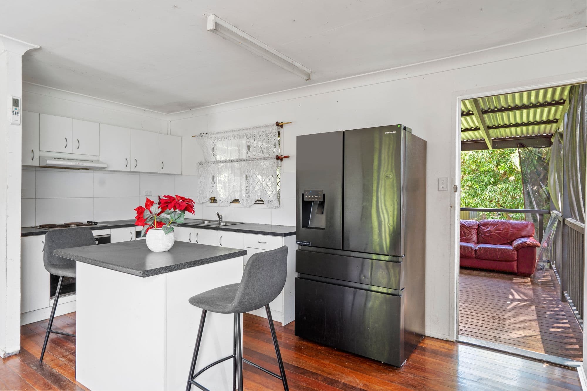 17 Heather Street, Logan Central QLD 4114, Logan Central - Thumbnail 5