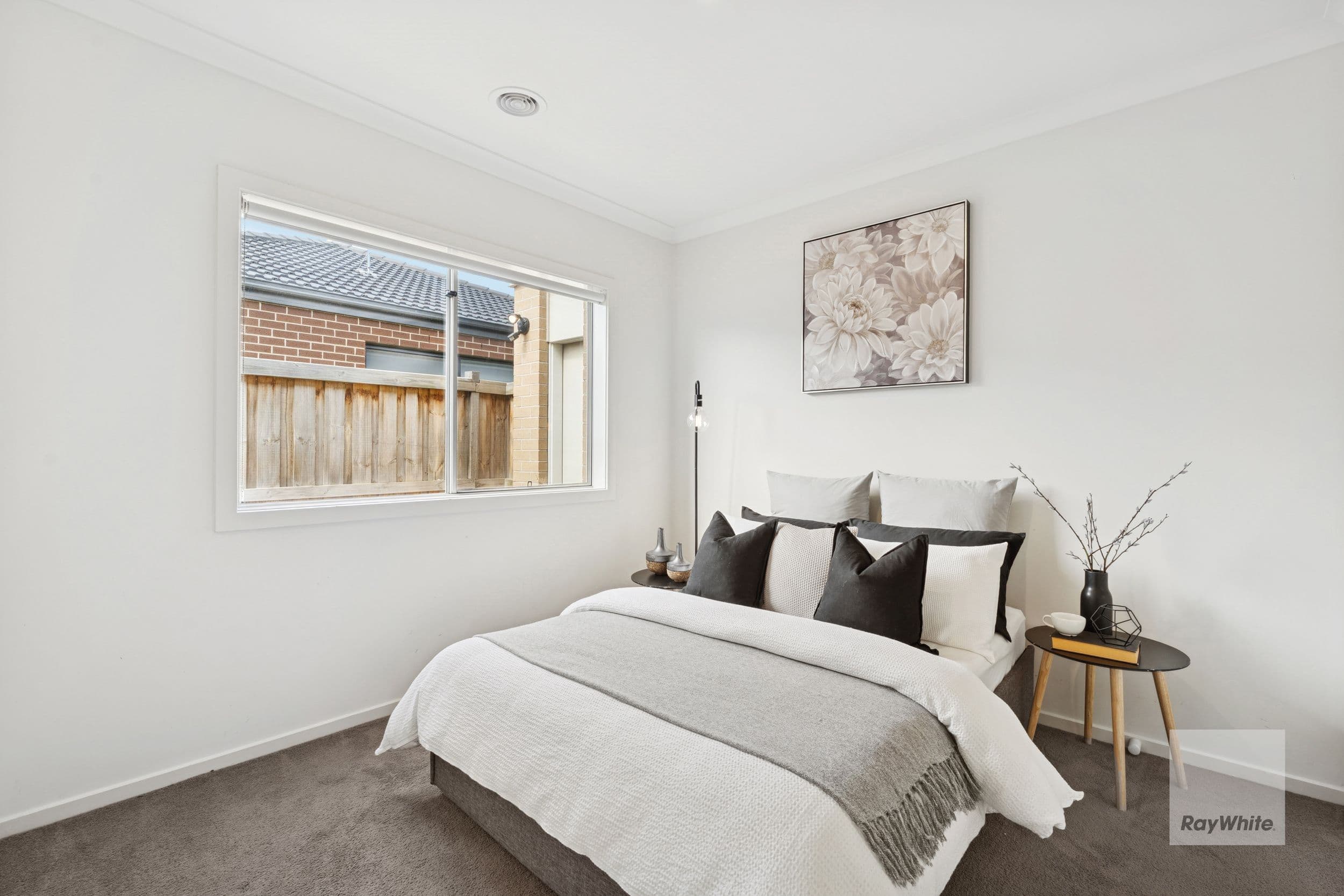 31 Mervyn Way, Mambourin VIC 3024, Mambourin - Thumbnail 2
