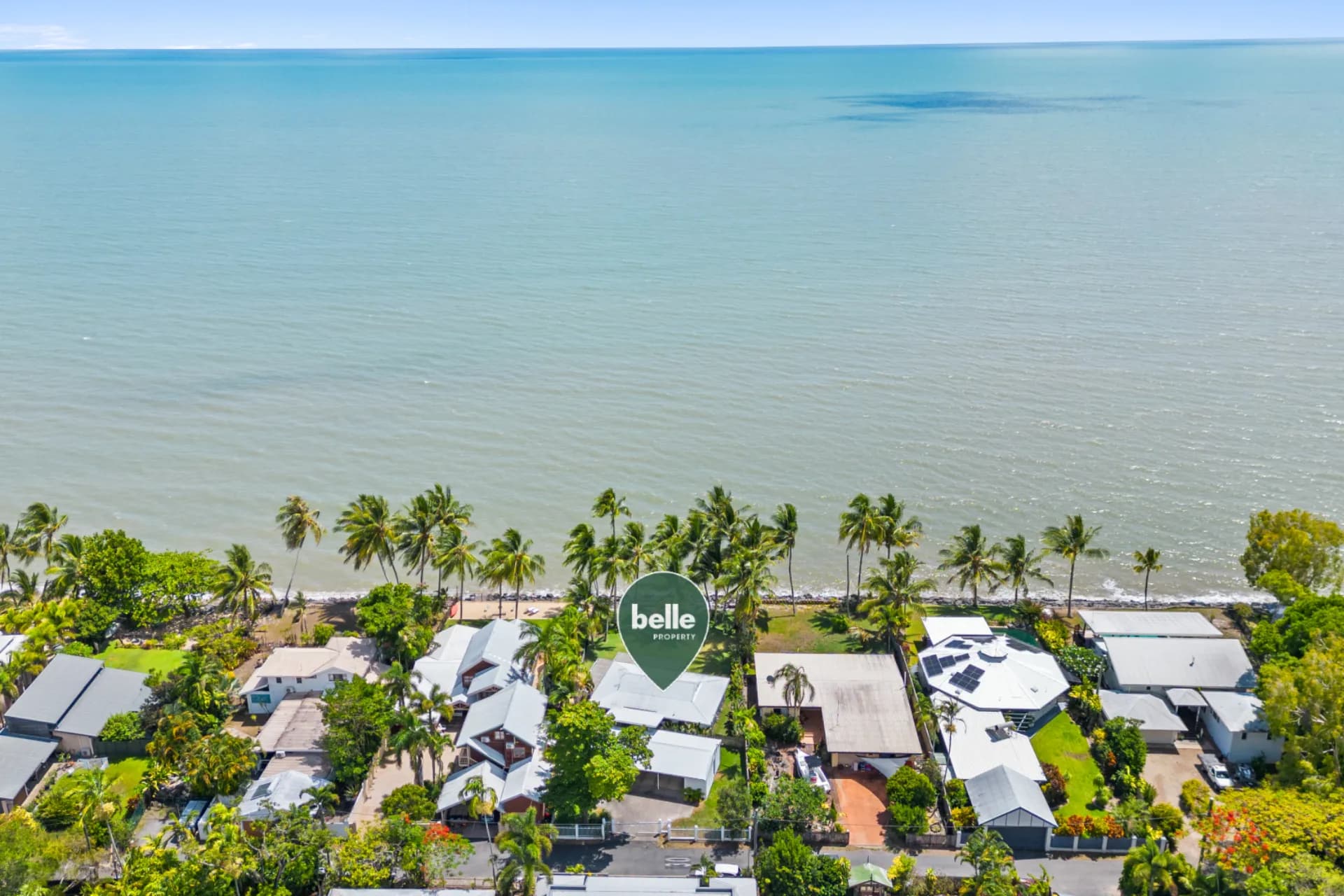 14 Hibiscus Lane, Holloways Beach - Thumbnail 2