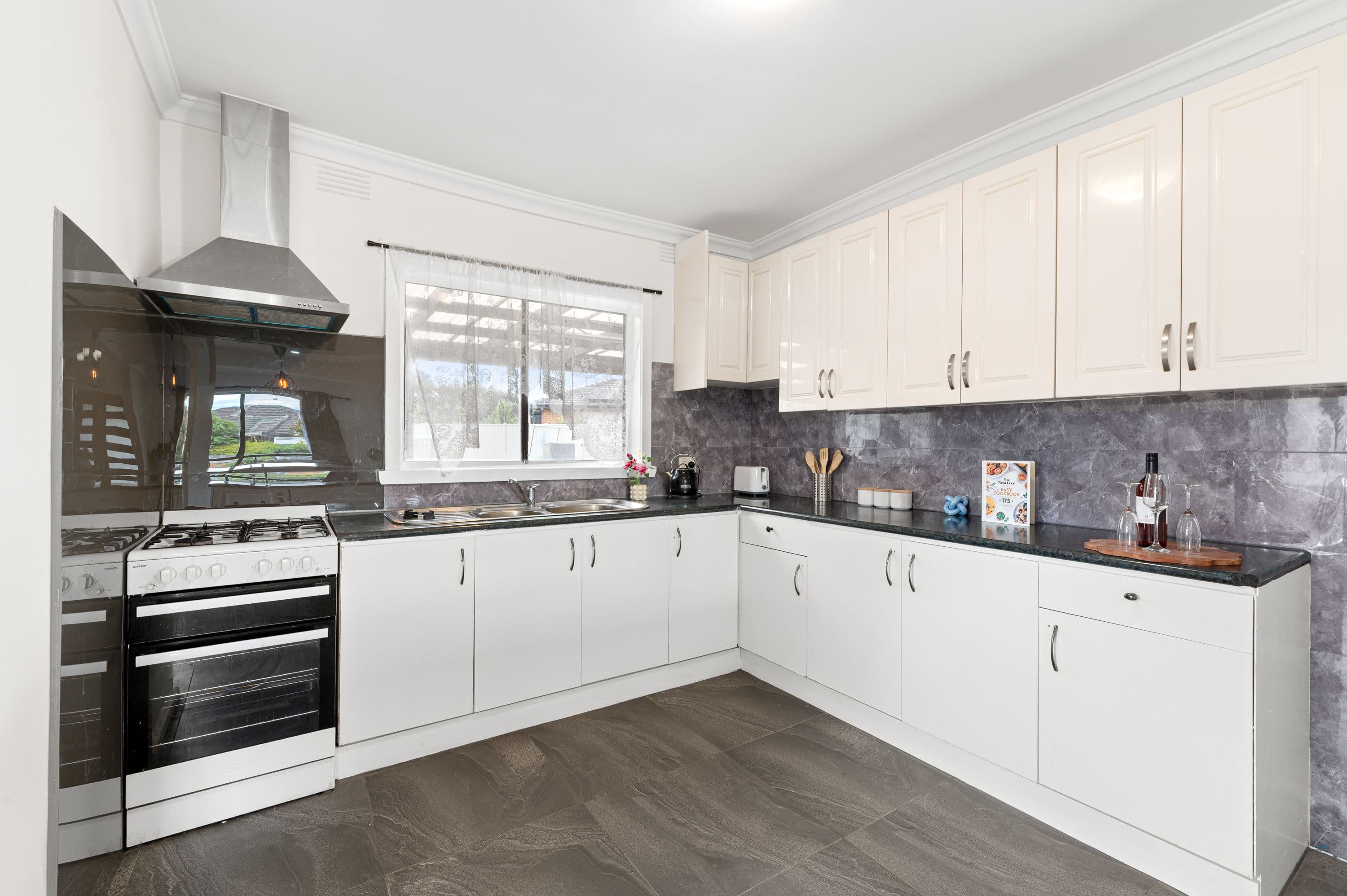 34 Newton Crescent, Lalor VIC 3075, Lalor - Thumbnail 4