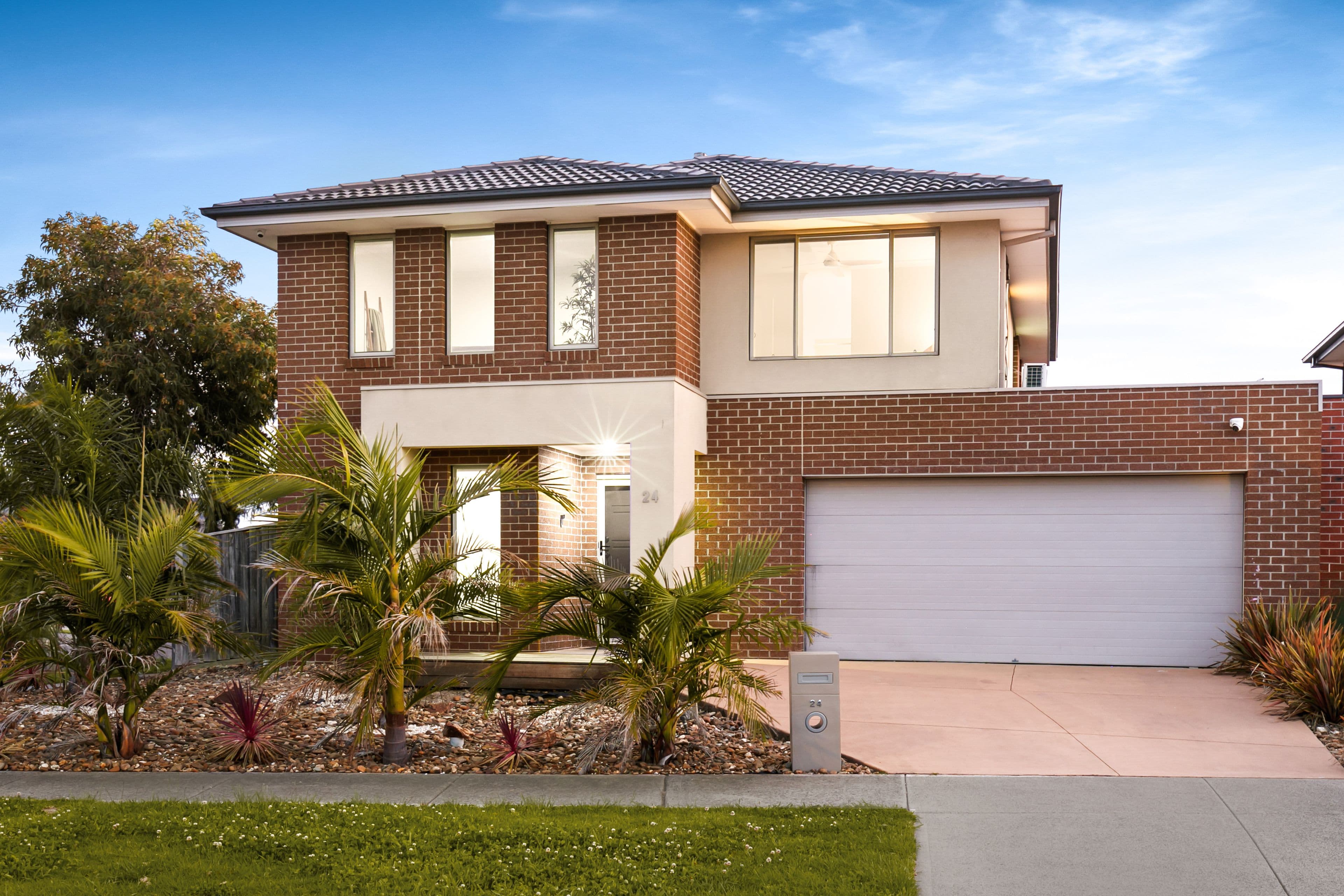 24 Rosina Drive, Officer VIC 3809, Officer - Image 1
