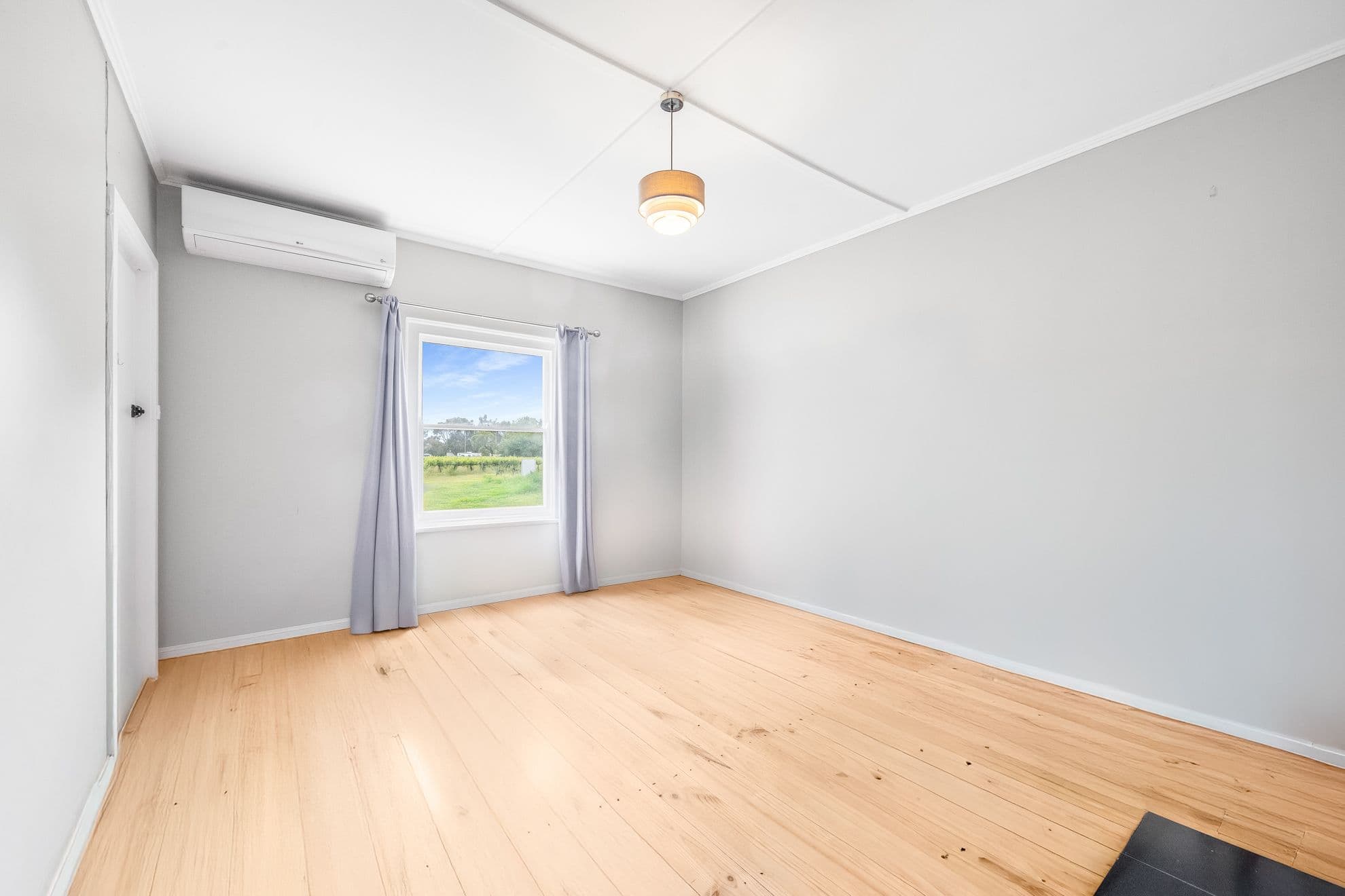 54 Portland Street, Penola SA 5277, Penola - Thumbnail 6