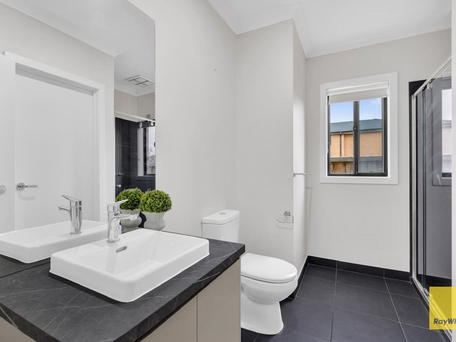 37 Mulholland Drive, Tarneit - Thumbnail 5