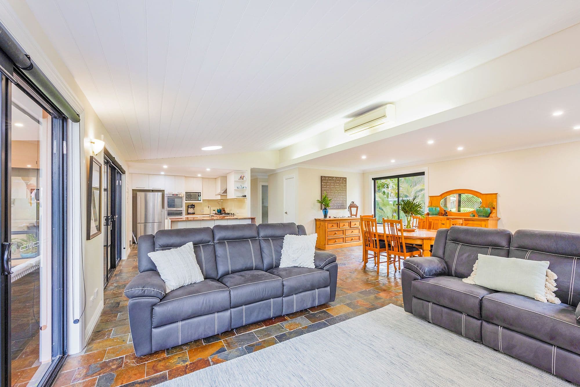 16 Gumnut Close, Glenning Valley NSW 2261, Glenning Valley - Thumbnail 4